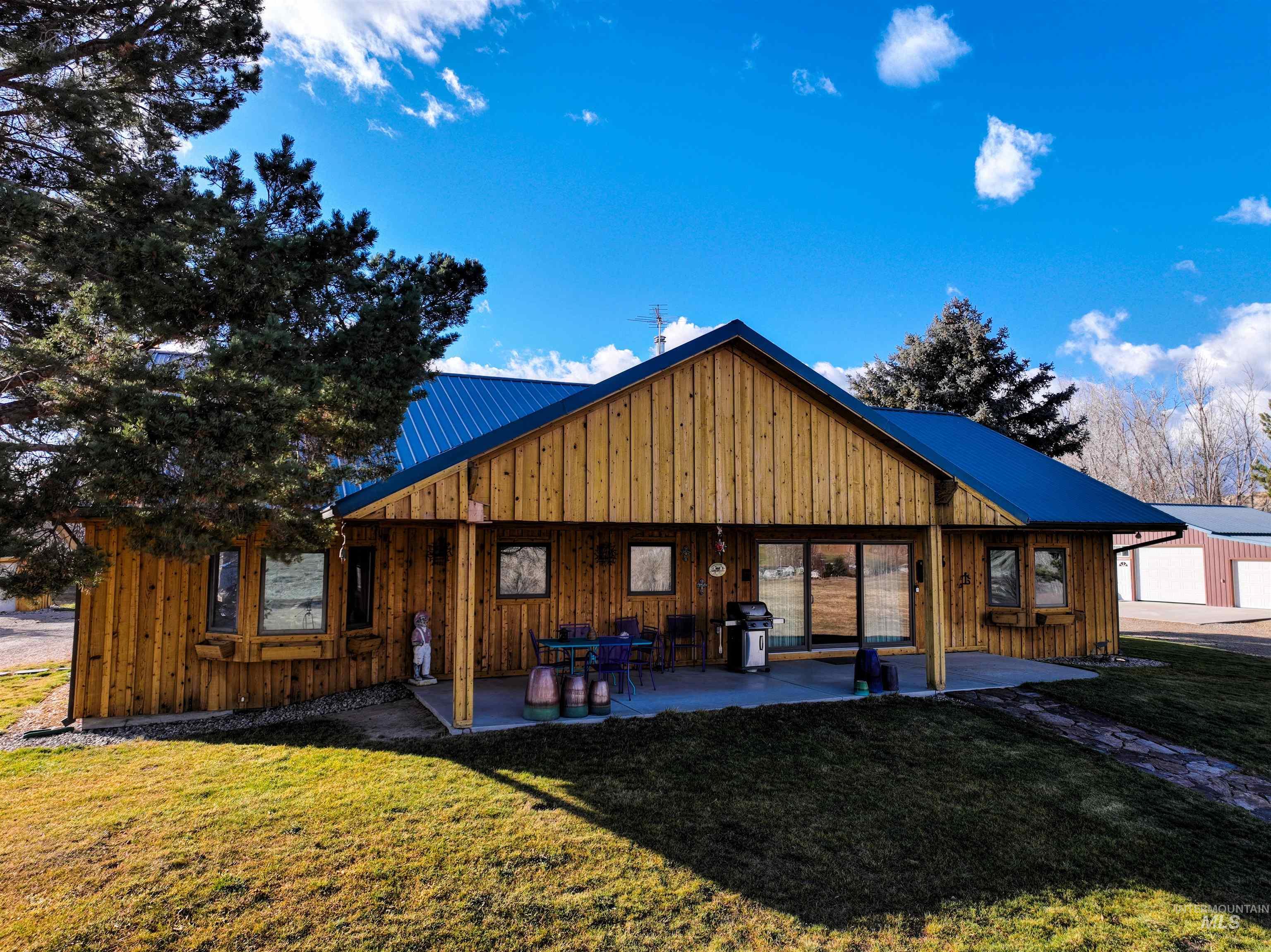 3615 Cassia, New Plymouth, Idaho 83655, 3 Bedrooms, 2 Bathrooms, Farm & Ranch For Sale, Price $3,350,000,MLS 98969483