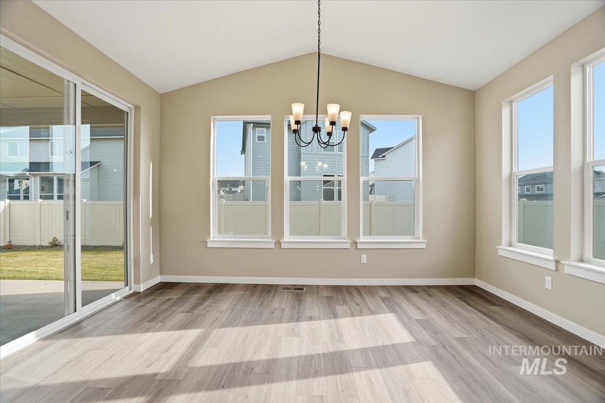 2370 N Ice Fire Ave, Star, Idaho 83669, 5 Bedrooms, 4 Bathrooms, Residential For Sale, Price $639,990, 98969485