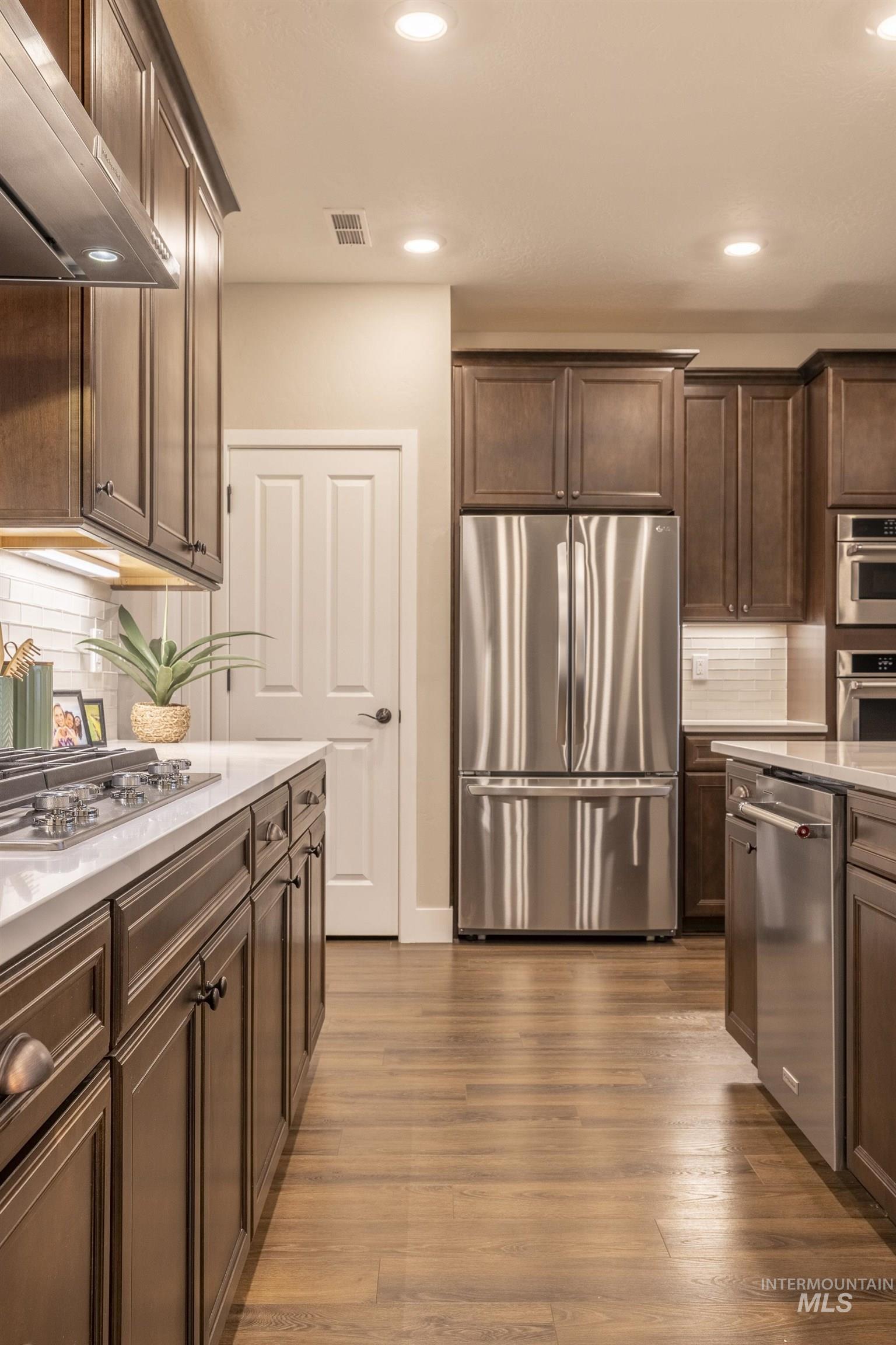 11860 W Wellness Ln, Kuna, Idaho 83634, 2 Bedrooms, 2 Bathrooms, Residential For Sale, Price $525,000, 98969493