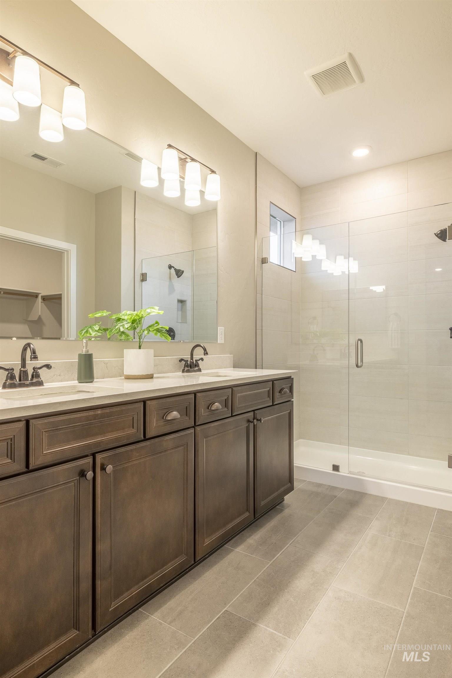 11860 W Wellness Ln, Kuna, Idaho 83634, 2 Bedrooms, 2 Bathrooms, Residential For Sale, Price $525,000, 98969493