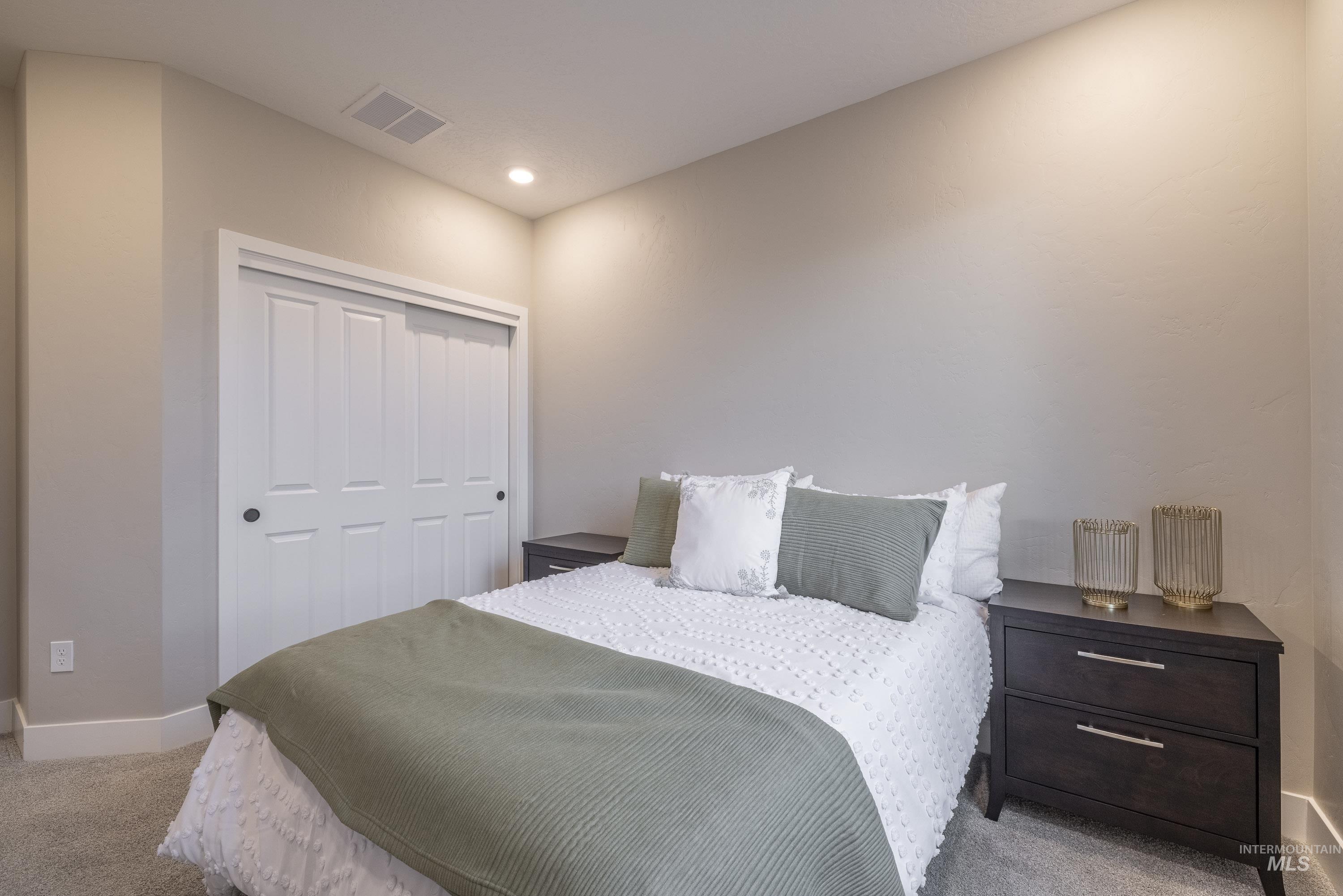 11860 W Wellness Ln, Kuna, Idaho 83634, 2 Bedrooms, 2 Bathrooms, Residential For Sale, Price $525,000, 98969493