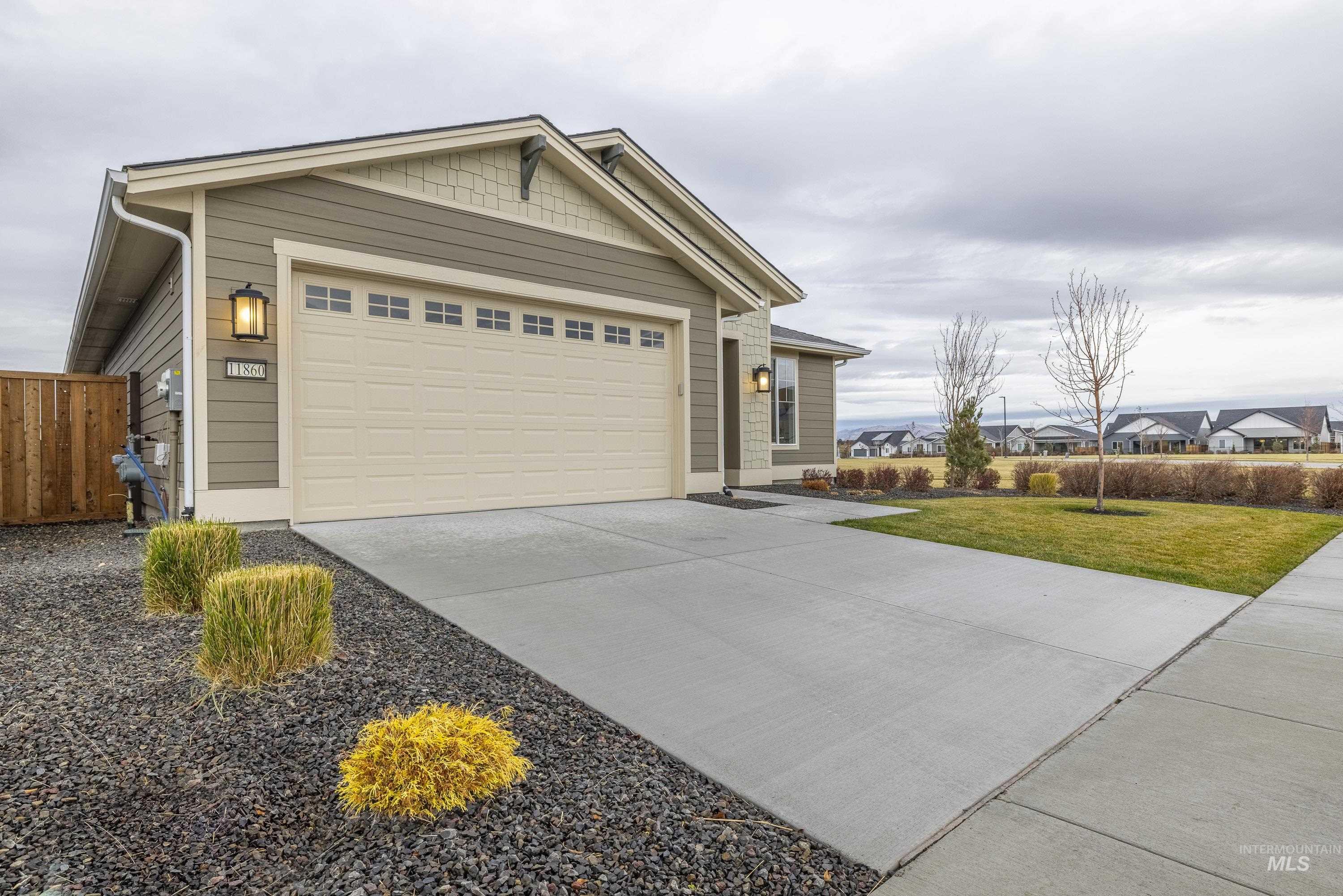 11860 W Wellness Ln, Kuna, Idaho 83634, 2 Bedrooms, 2 Bathrooms, Residential For Sale, Price $525,000, 98969493