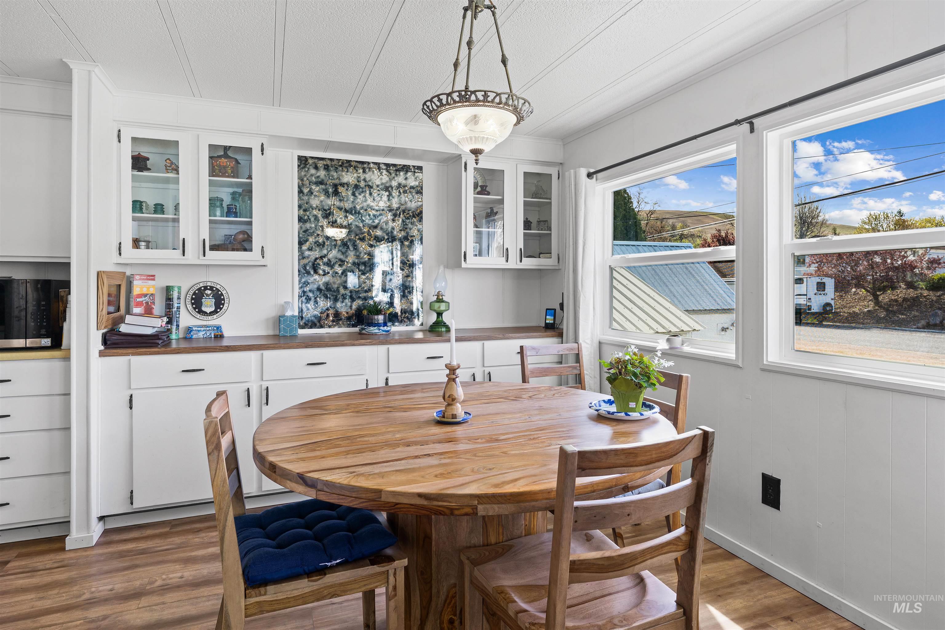 319 Pataha St, Pomeroy, Washington 99347, 3 Bedrooms, 2 Bathrooms, Residential For Sale, Price $249,000,MLS 98969494