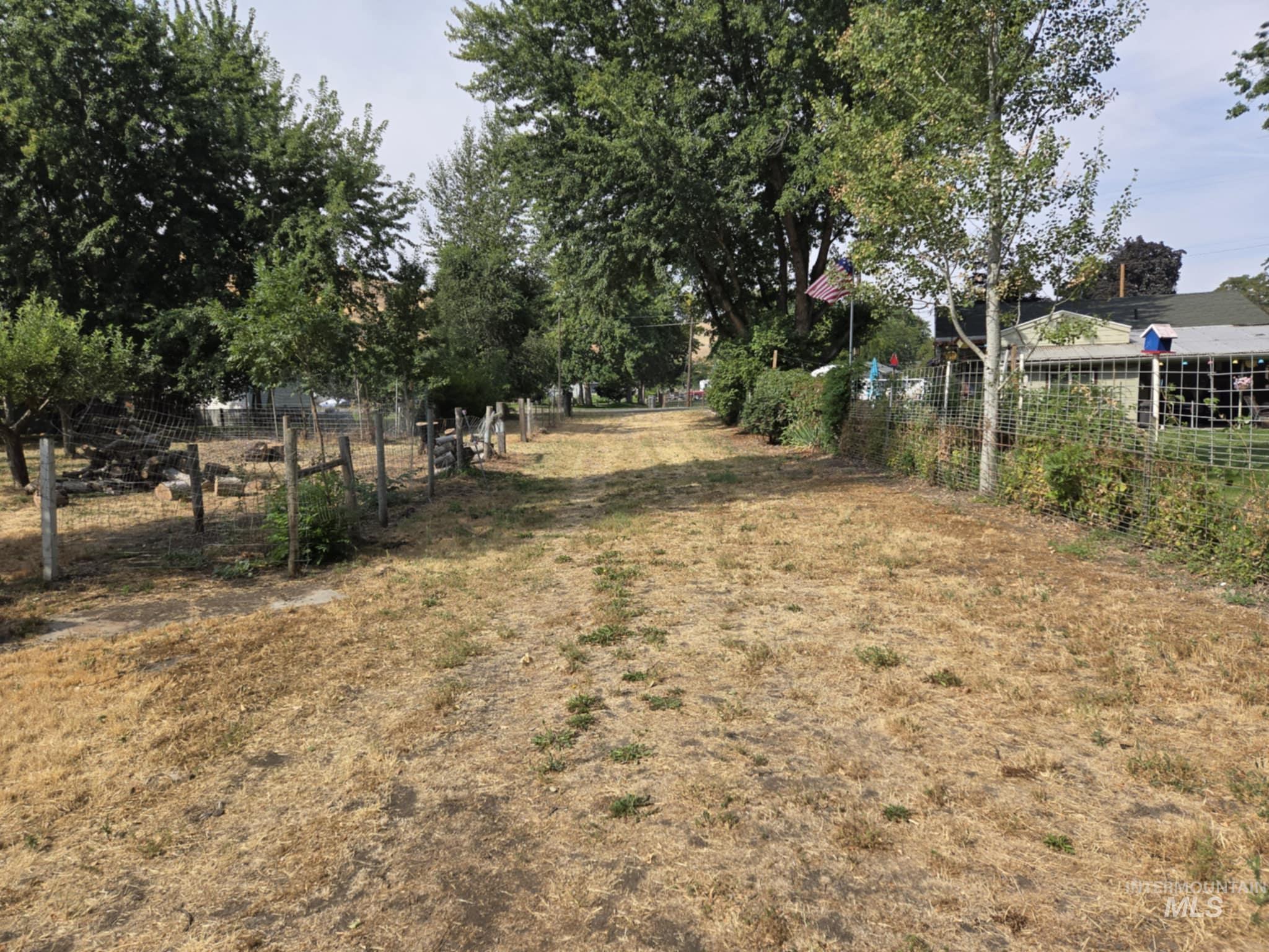 319 Pataha St, Pomeroy, Washington 99347, 3 Bedrooms, 2 Bathrooms, Residential For Sale, Price $265,000, 98969494