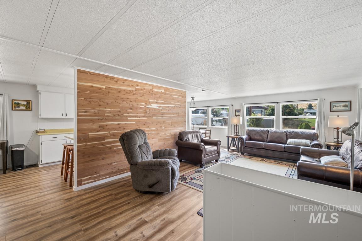 319 Pataha St, Pomeroy, Washington 99347, 3 Bedrooms, 2 Bathrooms, Residential For Sale, Price $265,000, 98969494