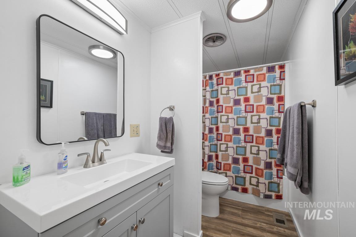 319 Pataha St, Pomeroy, Washington 99347, 3 Bedrooms, 2 Bathrooms, Residential For Sale, Price $265,000, 98969494