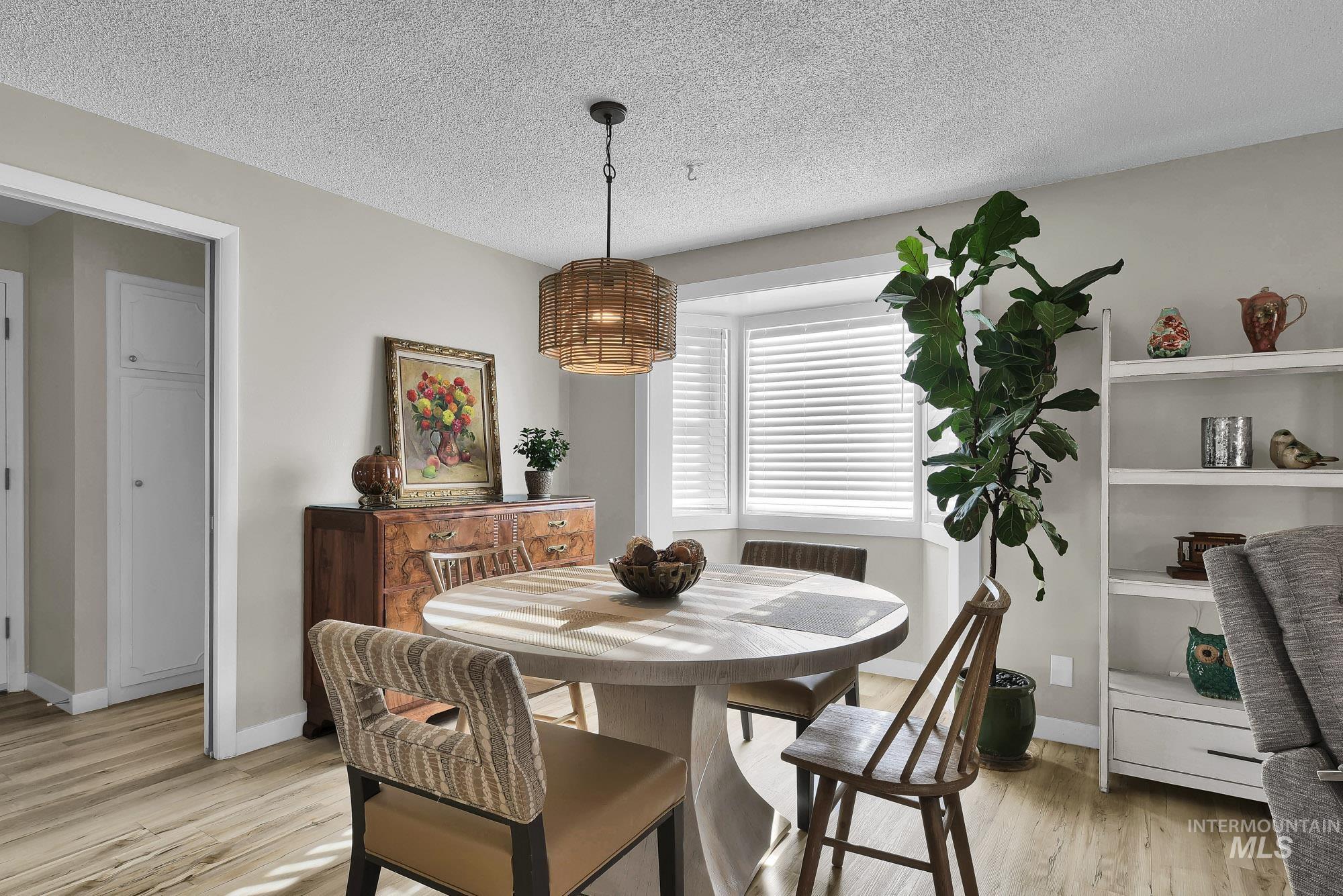 8907 W Stynbrook Dr, Boise, Idaho 83704, 3 Bedrooms, 2.5 Bathrooms, Residential For Sale, Price $479,900, 98969497