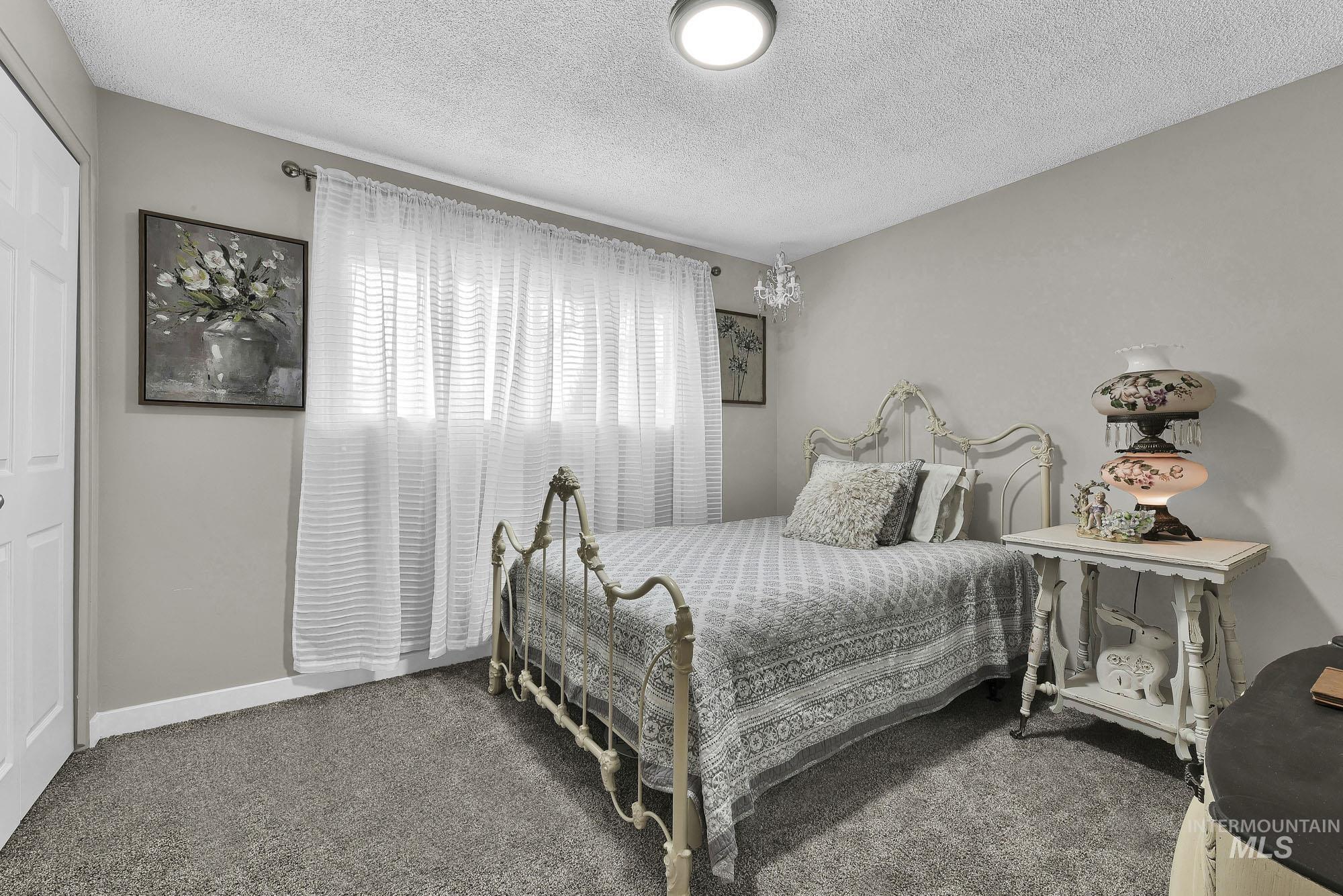 8907 W Stynbrook Dr, Boise, Idaho 83704, 3 Bedrooms, 2.5 Bathrooms, Residential For Sale, Price $479,900, 98969497