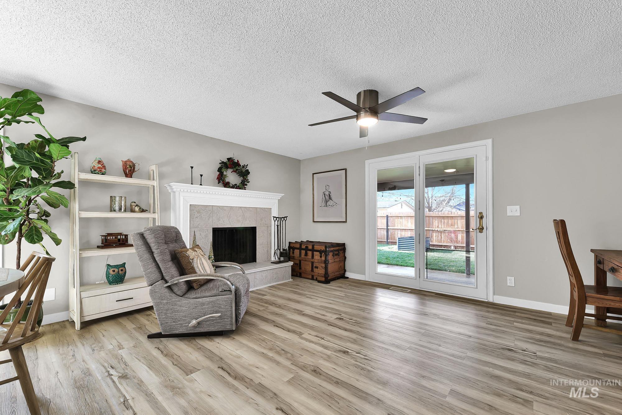 8907 W Stynbrook Dr, Boise, Idaho 83704, 3 Bedrooms, 2.5 Bathrooms, Residential For Sale, Price $479,900, 98969497