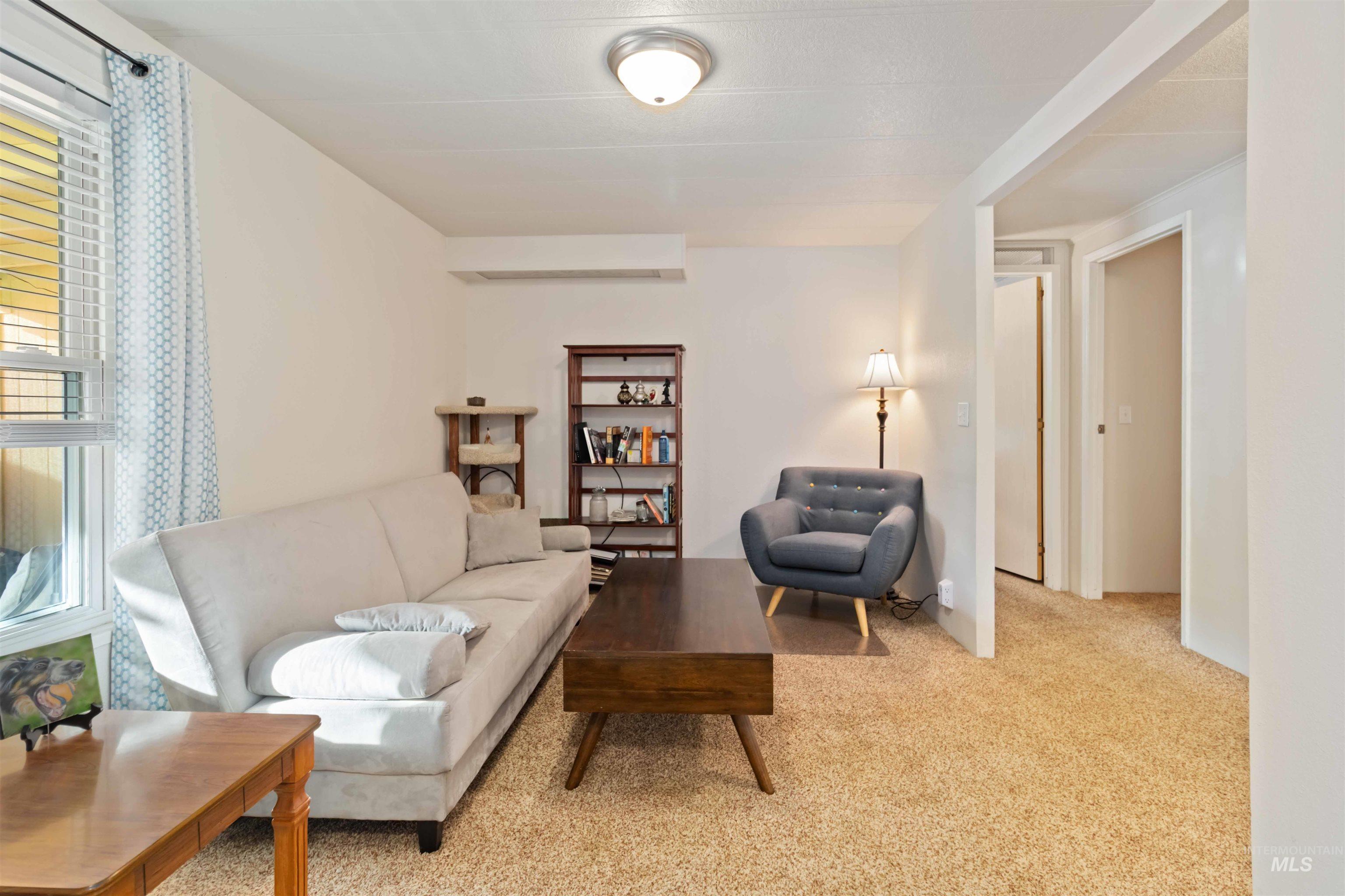 138 Rainbow Dr, Boise, Idaho 83713, 2 Bedrooms, 2 Bathrooms, Residential For Sale, Price $249,900, 98969503