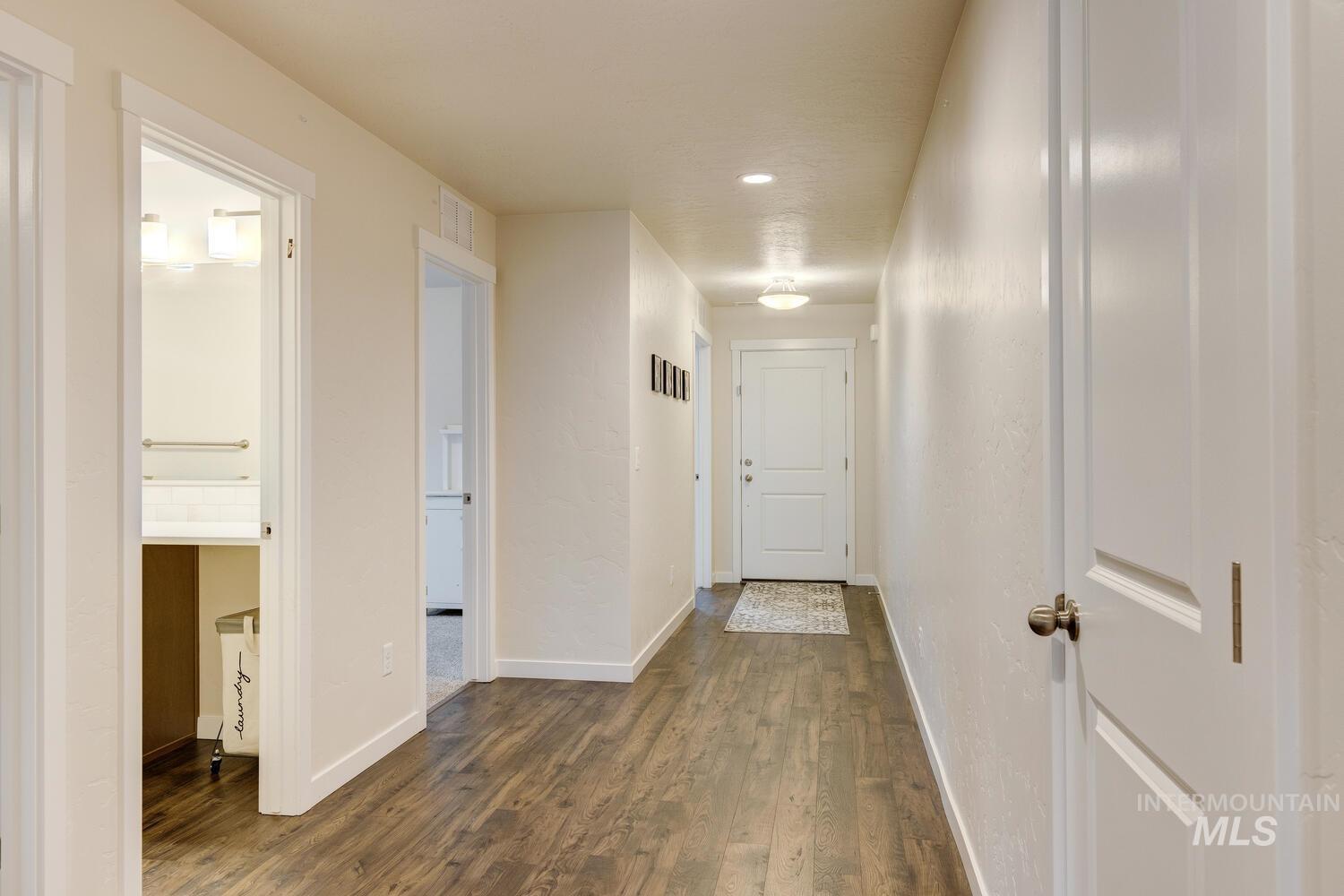 12445 Shadow River St, Caldwell, Idaho 83607, 5 Bedrooms, 3 Bathrooms, Residential For Sale, Price $447,990,MLS 98969504