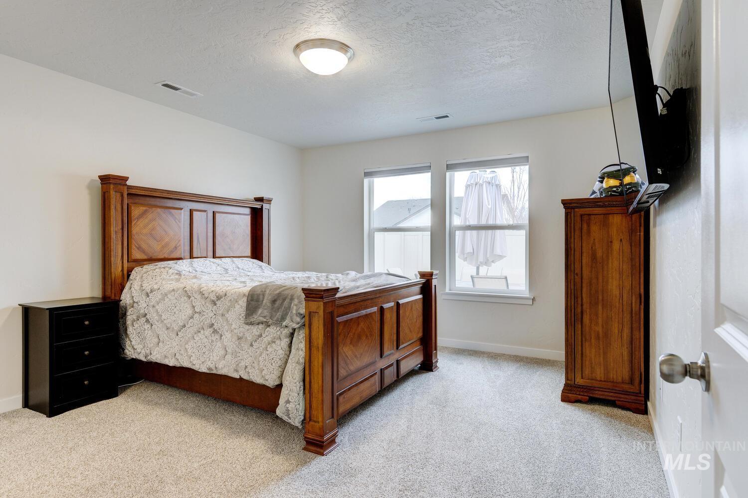 12445 Shadow River St, Caldwell, Idaho 83607, 5 Bedrooms, 3 Bathrooms, Residential For Sale, Price $447,990,MLS 98969504