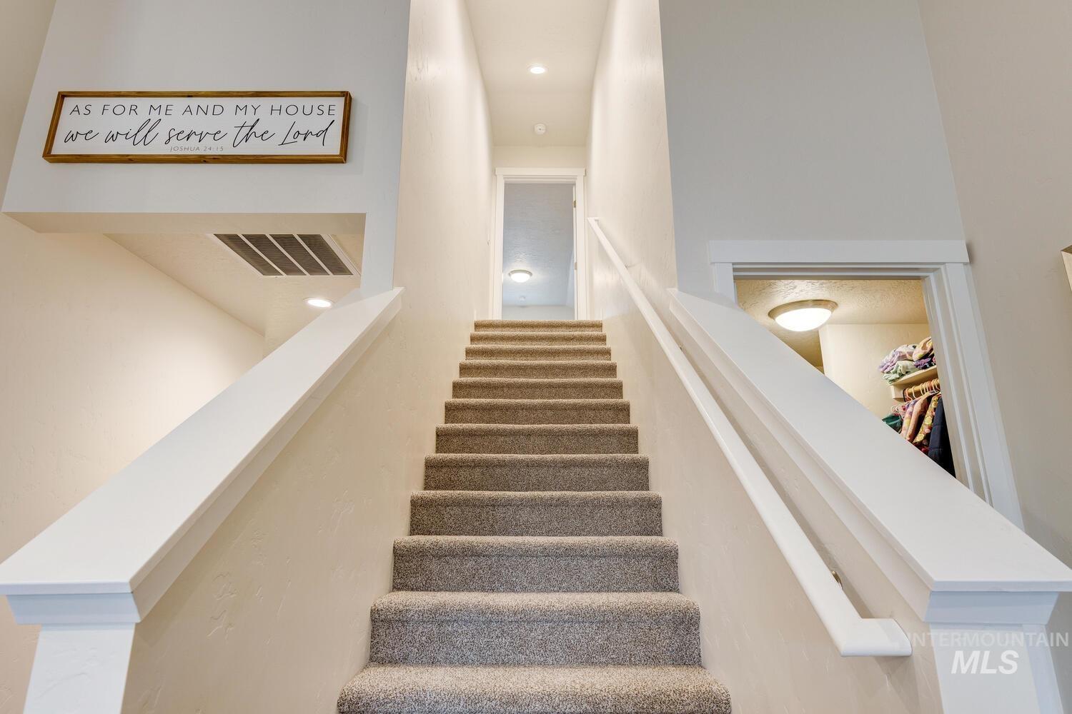 12445 Shadow River St, Caldwell, Idaho 83607, 5 Bedrooms, 3 Bathrooms, Residential For Sale, Price $447,990,MLS 98969504