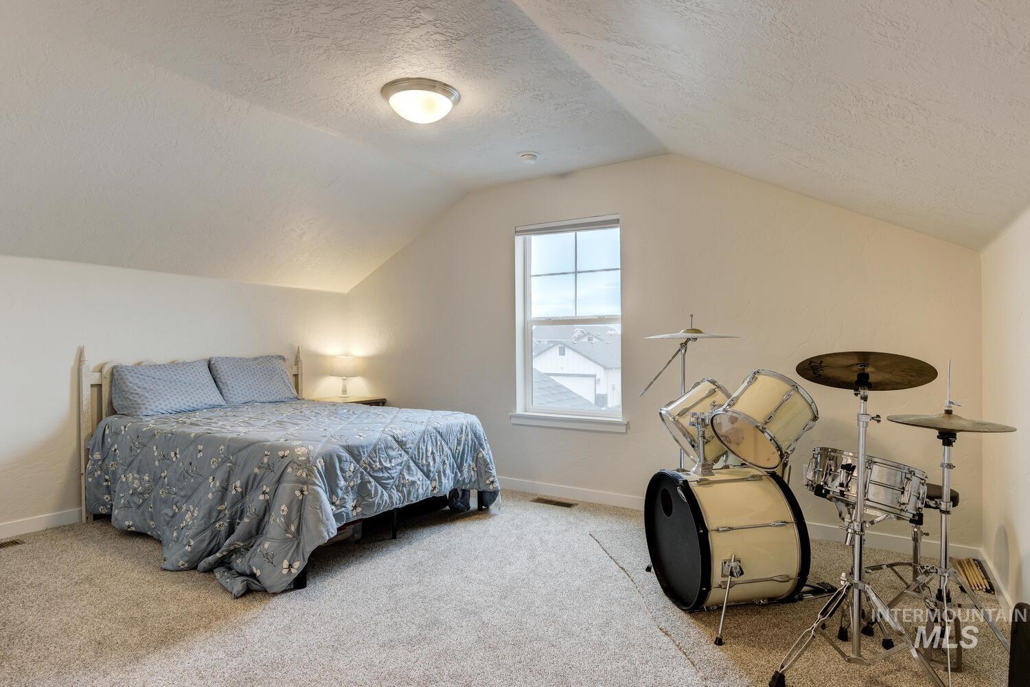 12445 Shadow River St, Caldwell, Idaho 83607, 5 Bedrooms, 3 Bathrooms, Residential For Sale, Price $447,990,MLS 98969504