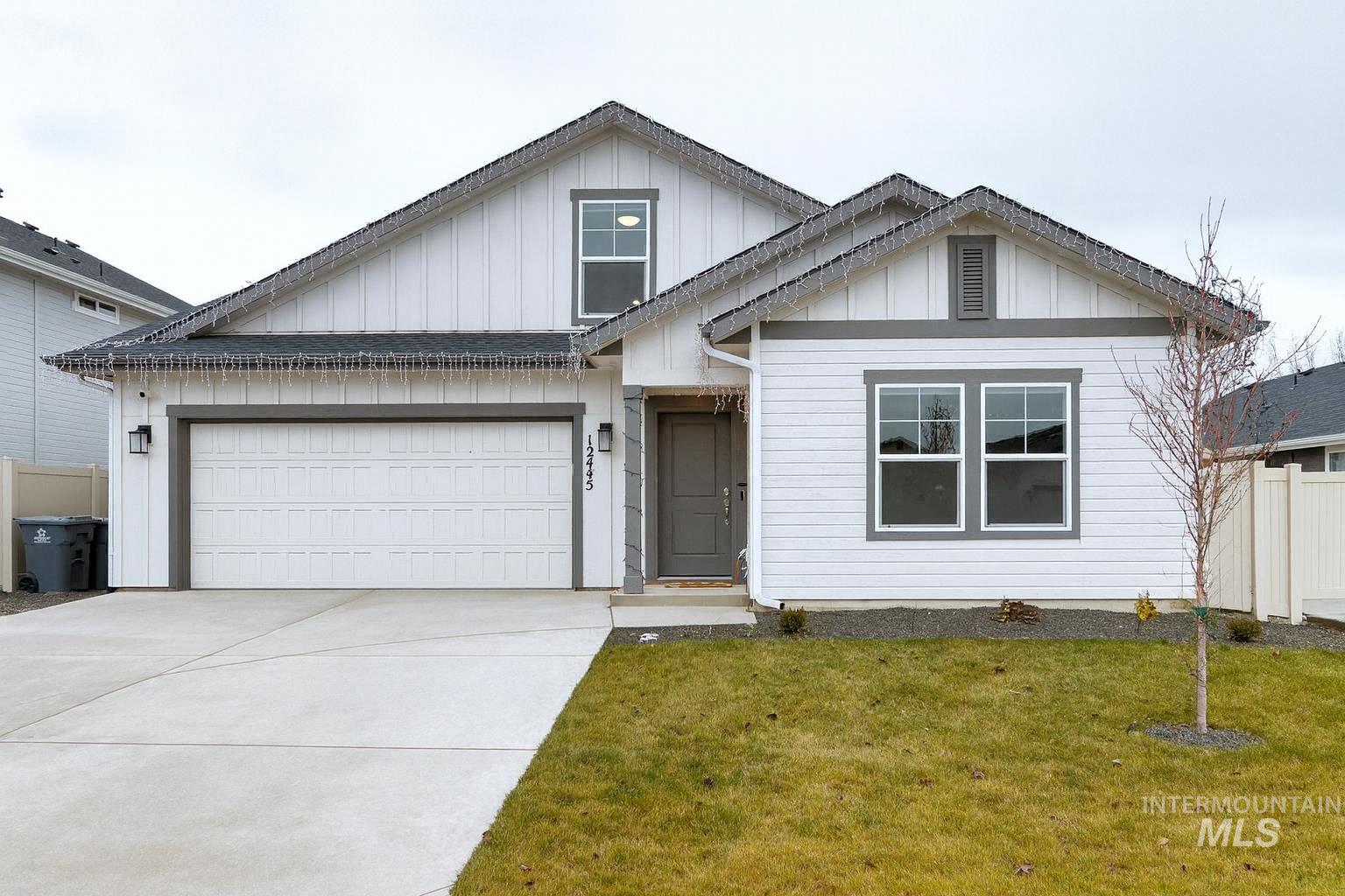 12445 Shadow River St, Caldwell, Idaho 83607, 5 Bedrooms, 3 Bathrooms, Residential For Sale, Price $447,990,MLS 98969504