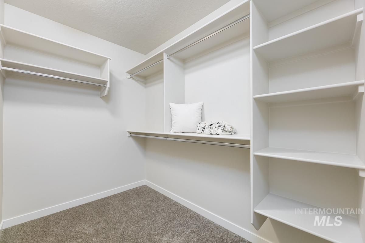 3457 S Cedarhurst Dr., Meridian, Idaho 83642, 3 Bedrooms, 2 Bathrooms, Residential For Sale, Price $480,000,MLS 98969506