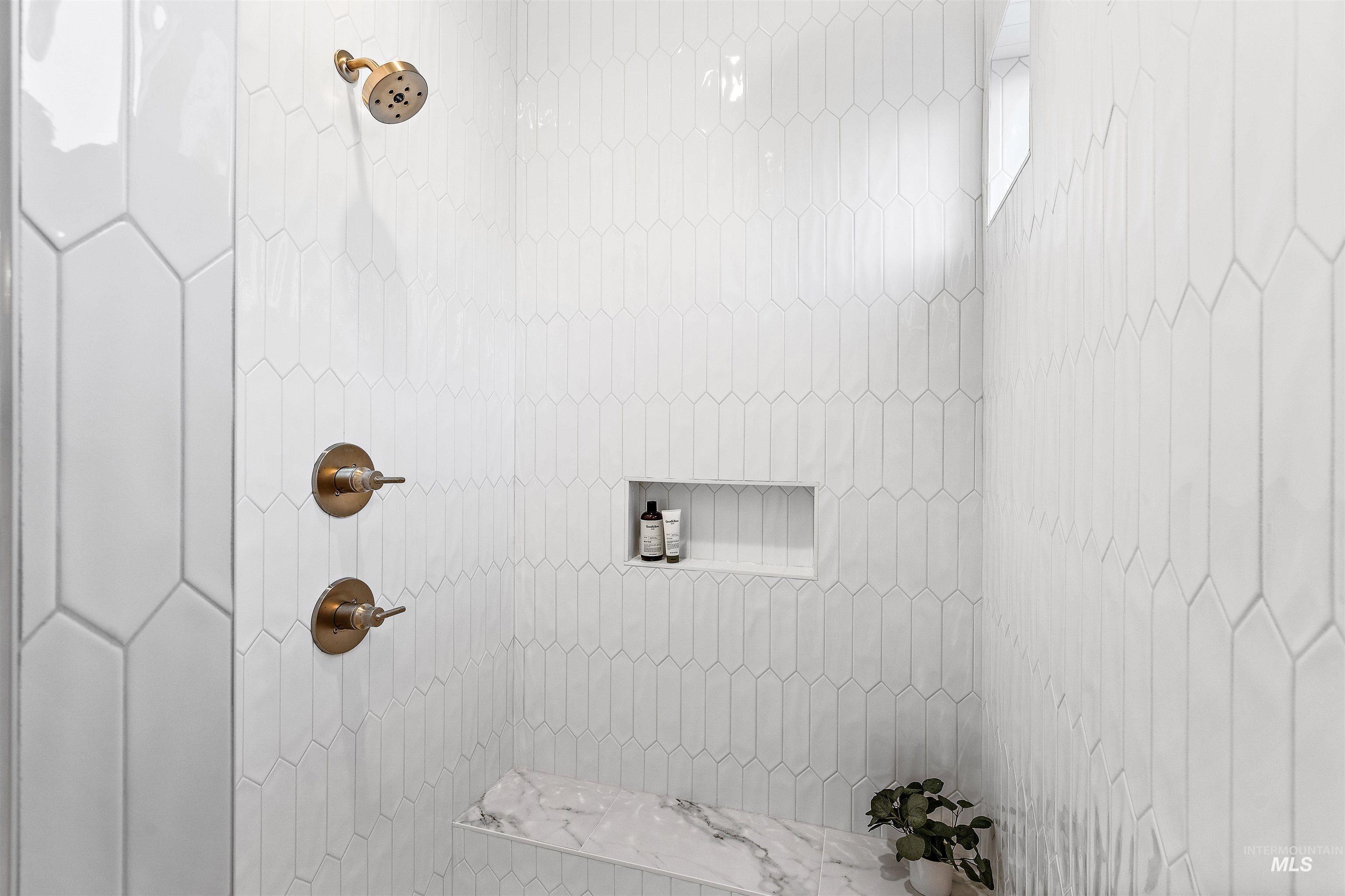 62 W Producer Dr, Meridian, Idaho 83646, 4 Bedrooms, 3.5 Bathrooms, Residential For Sale, Price $1,319,000, 98969507