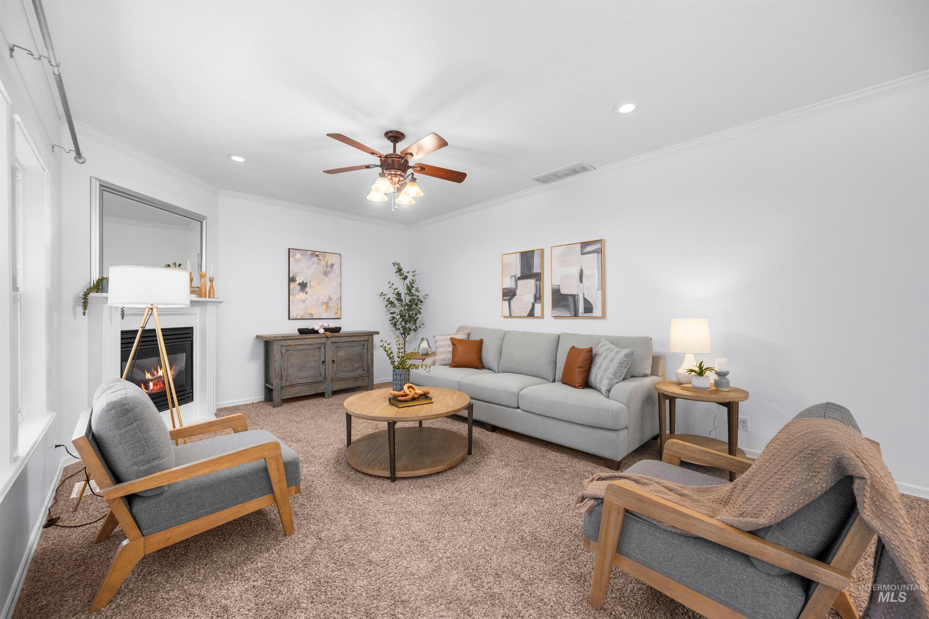 1640 S Lakemoor Way, Eagle, Idaho 83616-6360, 4 Bedrooms, 3.5 Bathrooms, Residential For Sale, Price $850,000,MLS 98969509