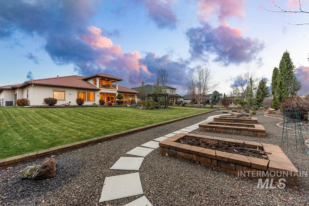 698 W Back Forty Dr., Eagle, Idaho 83616, 4 Bedrooms, 3.5 Bathrooms, Residential For Sale, Price $1,799,900, 98969512