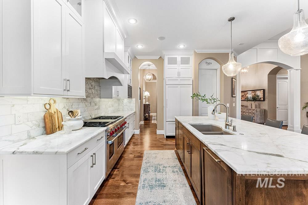 698 W Back Forty Dr., Eagle, Idaho 83616, 4 Bedrooms, 3.5 Bathrooms, Residential For Sale, Price $1,799,900,MLS 98969512