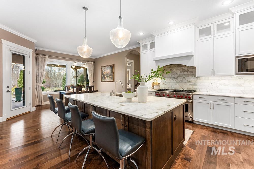 698 W Back Forty Dr., Eagle, Idaho 83616, 4 Bedrooms, 3.5 Bathrooms, Residential For Sale, Price $1,799,900,MLS 98969512