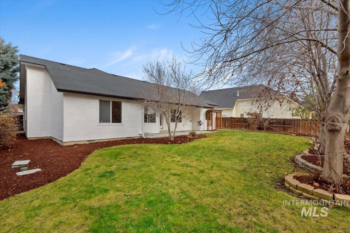 1701 W Puzzle Creek Ct, Meridian, Idaho 83646, 4 Bedrooms, 3 Bathrooms, Residential For Sale, Price $669,900,MLS 98969514