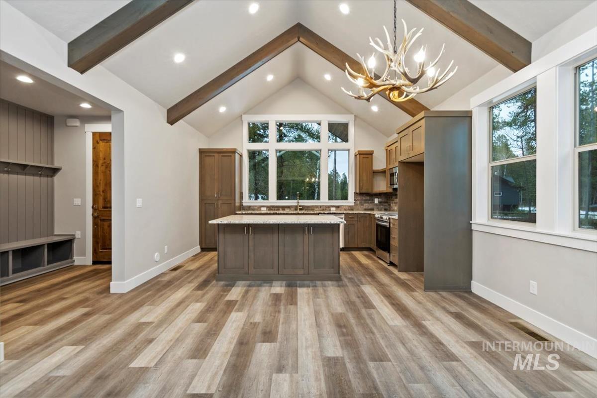 136 Jacks Loop, Donnelly, Idaho 83615, 2 Bedrooms, 2.5 Bathrooms, Residential For Sale, Price $749,000,MLS 98969516