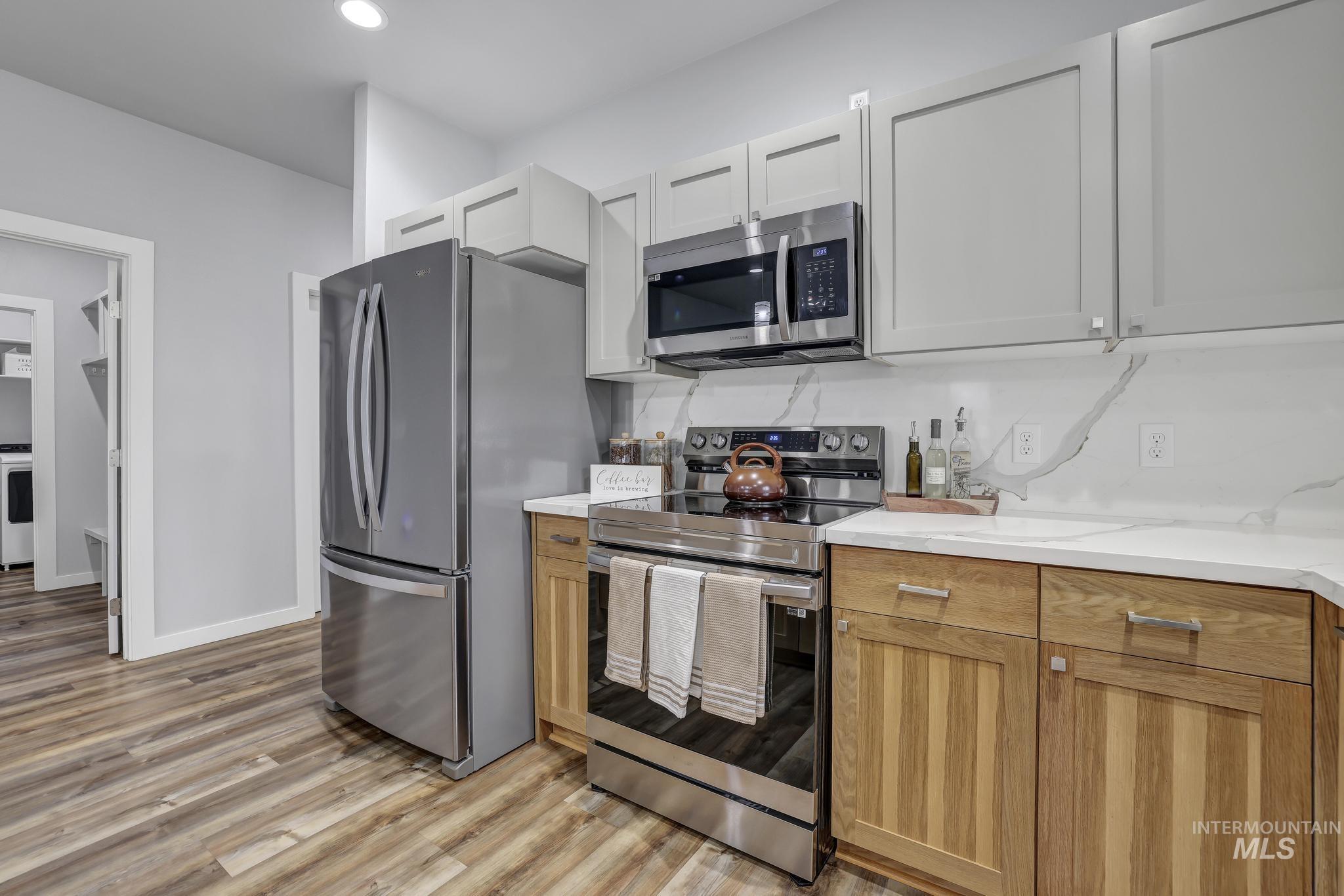 811 4th Avenue West, Twin Falls, Idaho 83301, 3 Bedrooms, 2 Bathrooms, Residential For Sale, Price $360,000,MLS 98969519