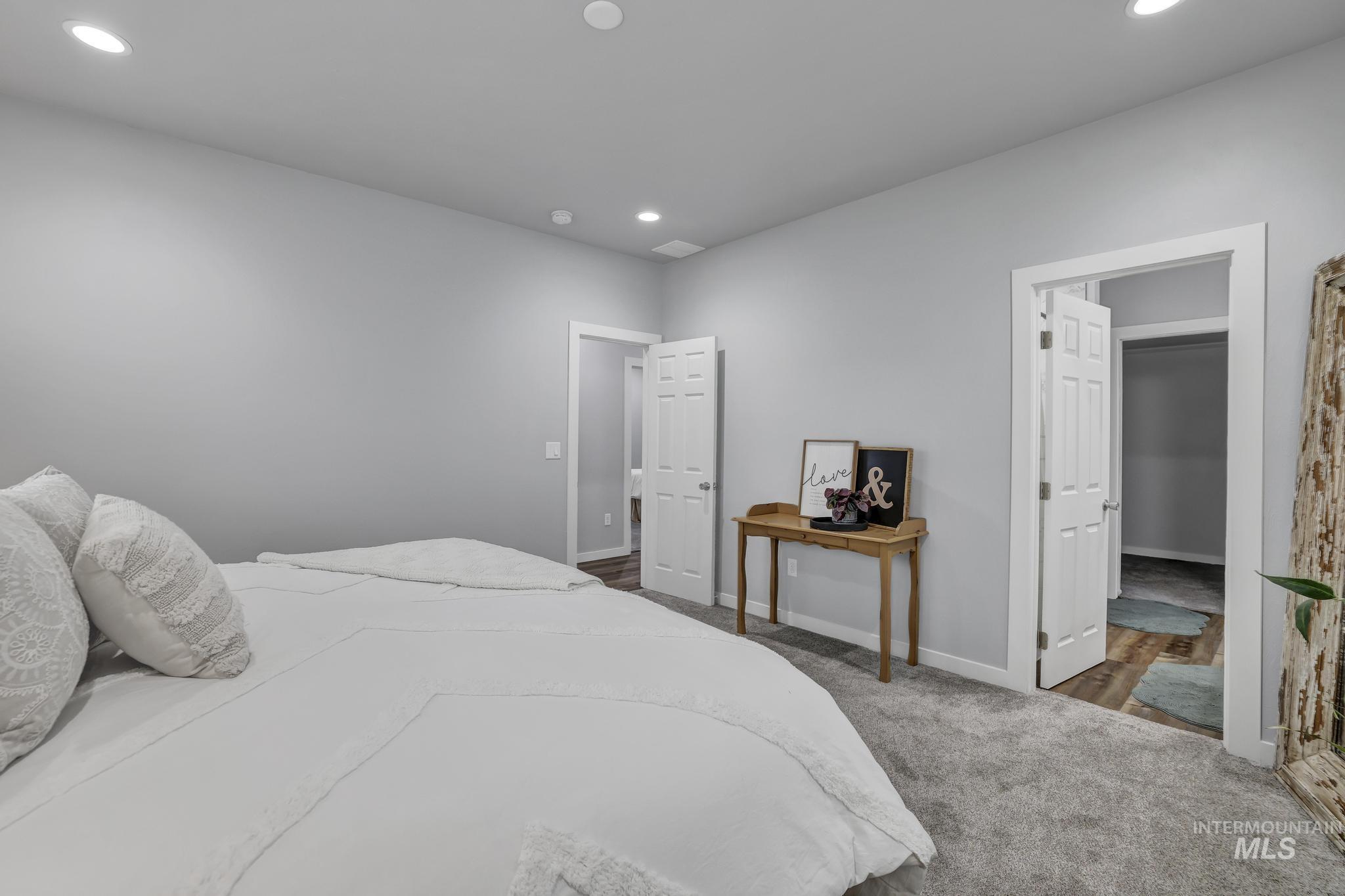 811 4th Avenue West, Twin Falls, Idaho 83301, 3 Bedrooms, 2 Bathrooms, Residential For Sale, Price $360,000,MLS 98969519