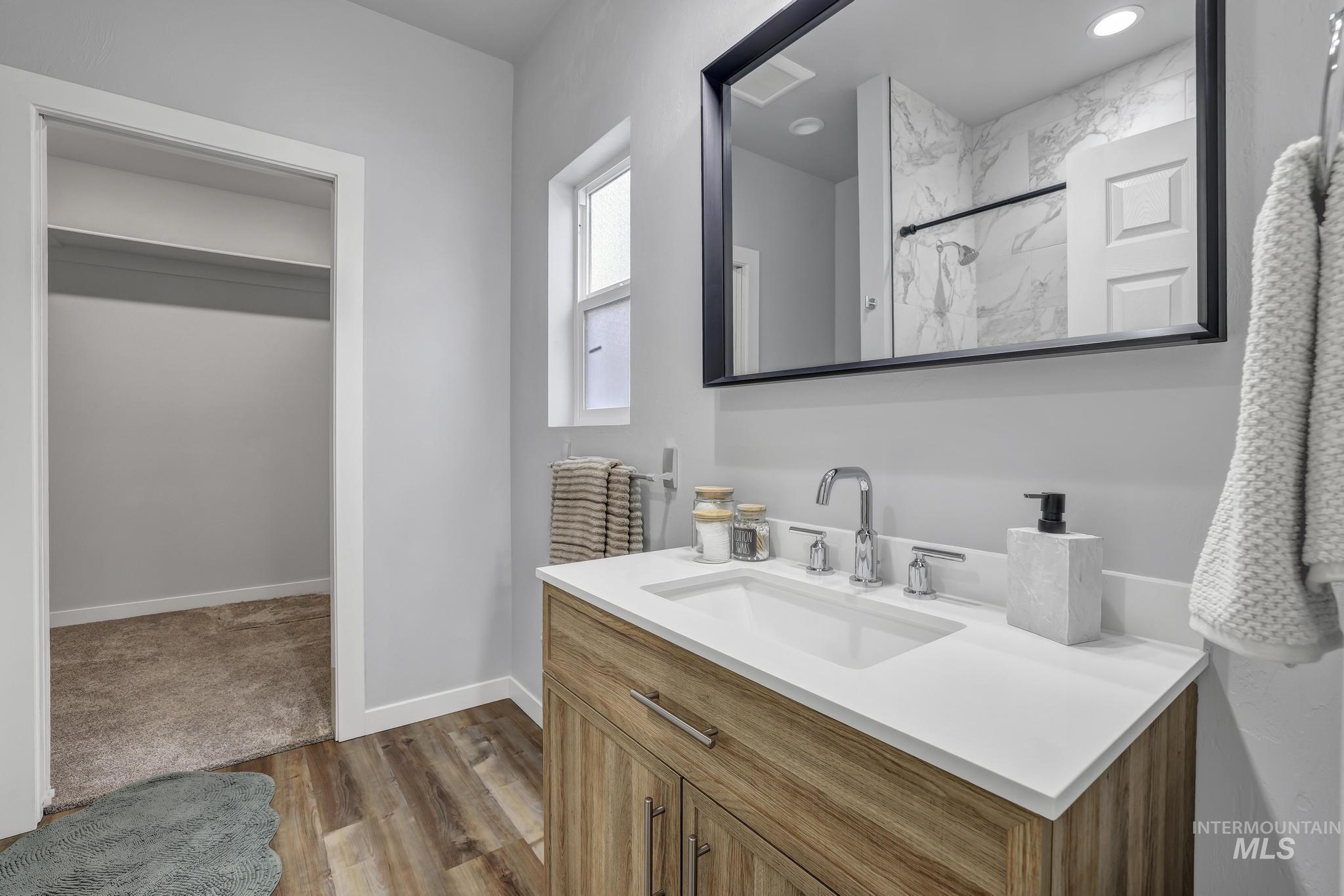 811 4th Avenue West, Twin Falls, Idaho 83301, 3 Bedrooms, 2 Bathrooms, Residential For Sale, Price $360,000,MLS 98969519