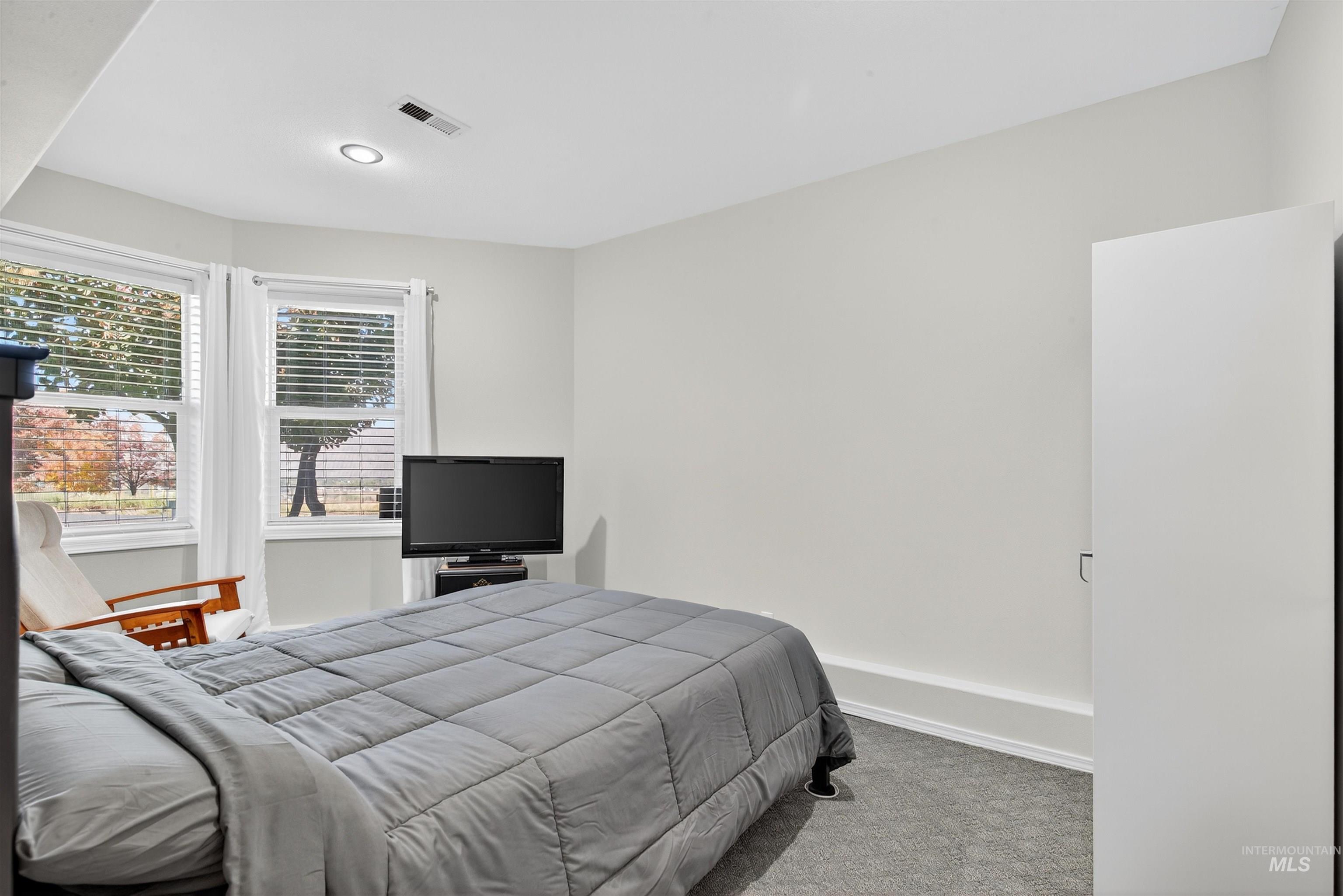 530 Valley Vista Blvd, Lewiston, Idaho 83501, 3 Bedrooms, 3 Bathrooms, Residential For Sale, Price $375,000,MLS 98969525