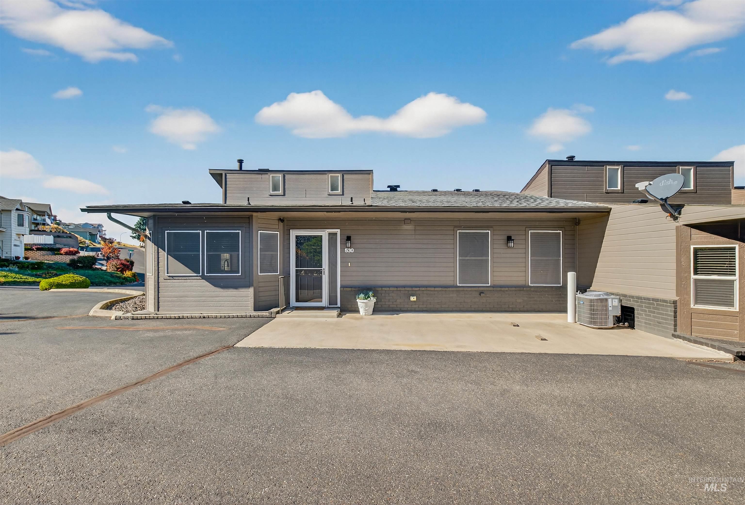 530 Valley Vista Blvd, Lewiston, Idaho 83501, 3 Bedrooms, 3 Bathrooms, Residential For Sale, Price $375,000,MLS 98969525