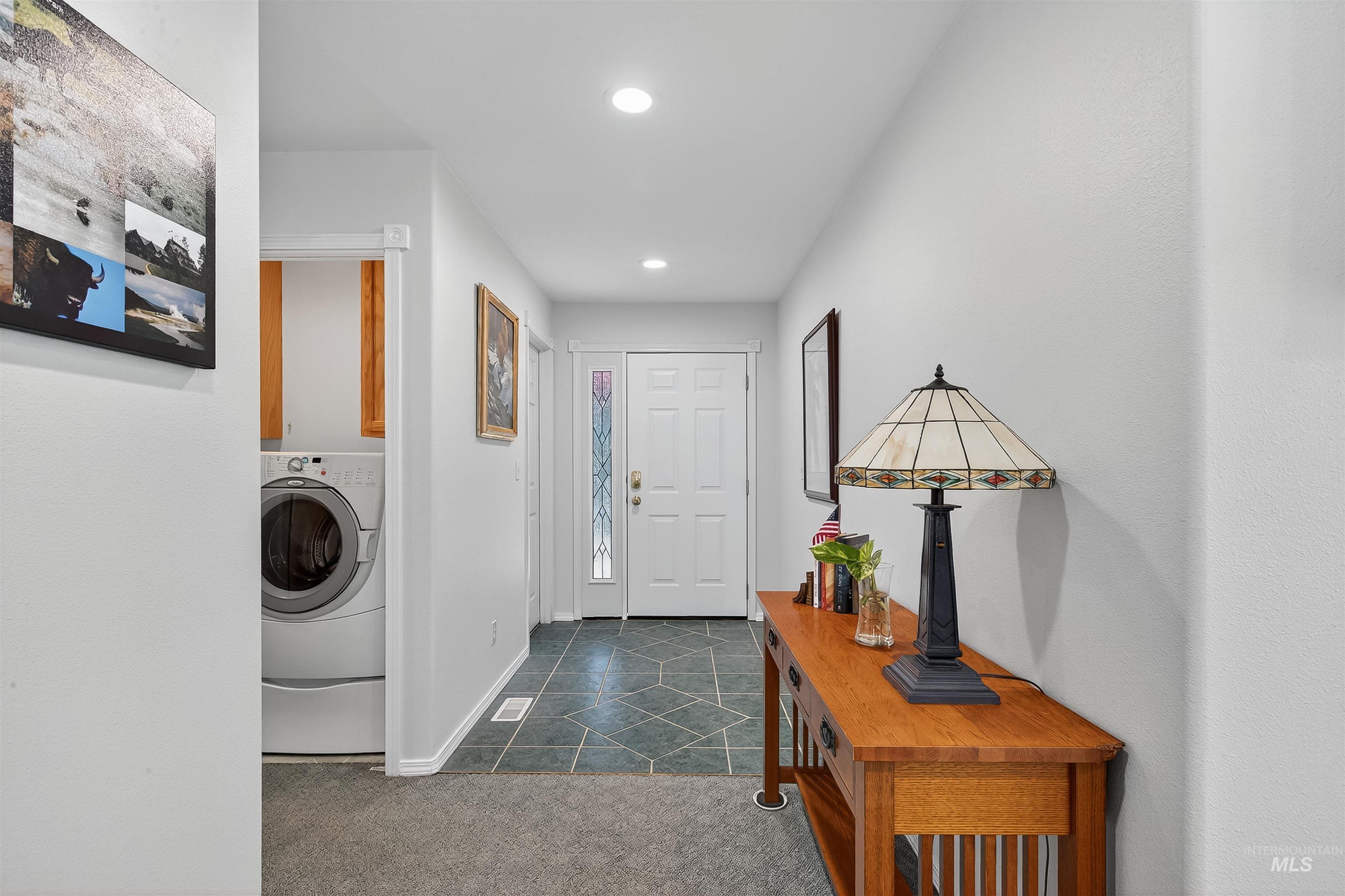 530 Valley Vista Blvd, Lewiston, Idaho 83501, 3 Bedrooms, 3 Bathrooms, Residential For Sale, Price $375,000,MLS 98969525