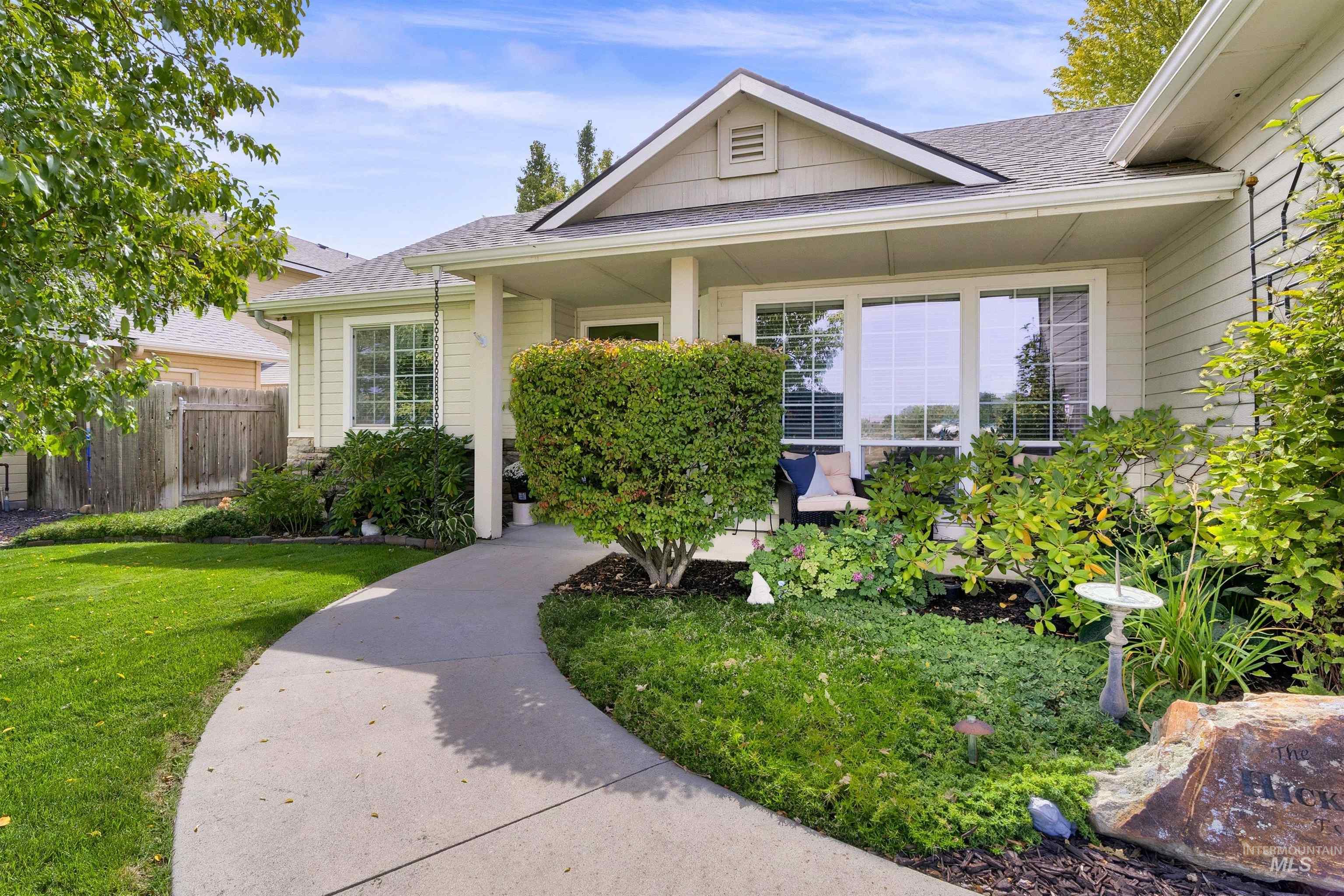 11769 W Pyramid Peak Street, Boise, Idaho 83709-6258, 3 Bedrooms, 2 Bathrooms, Residential For Sale, Price $525,000,MLS 98969526