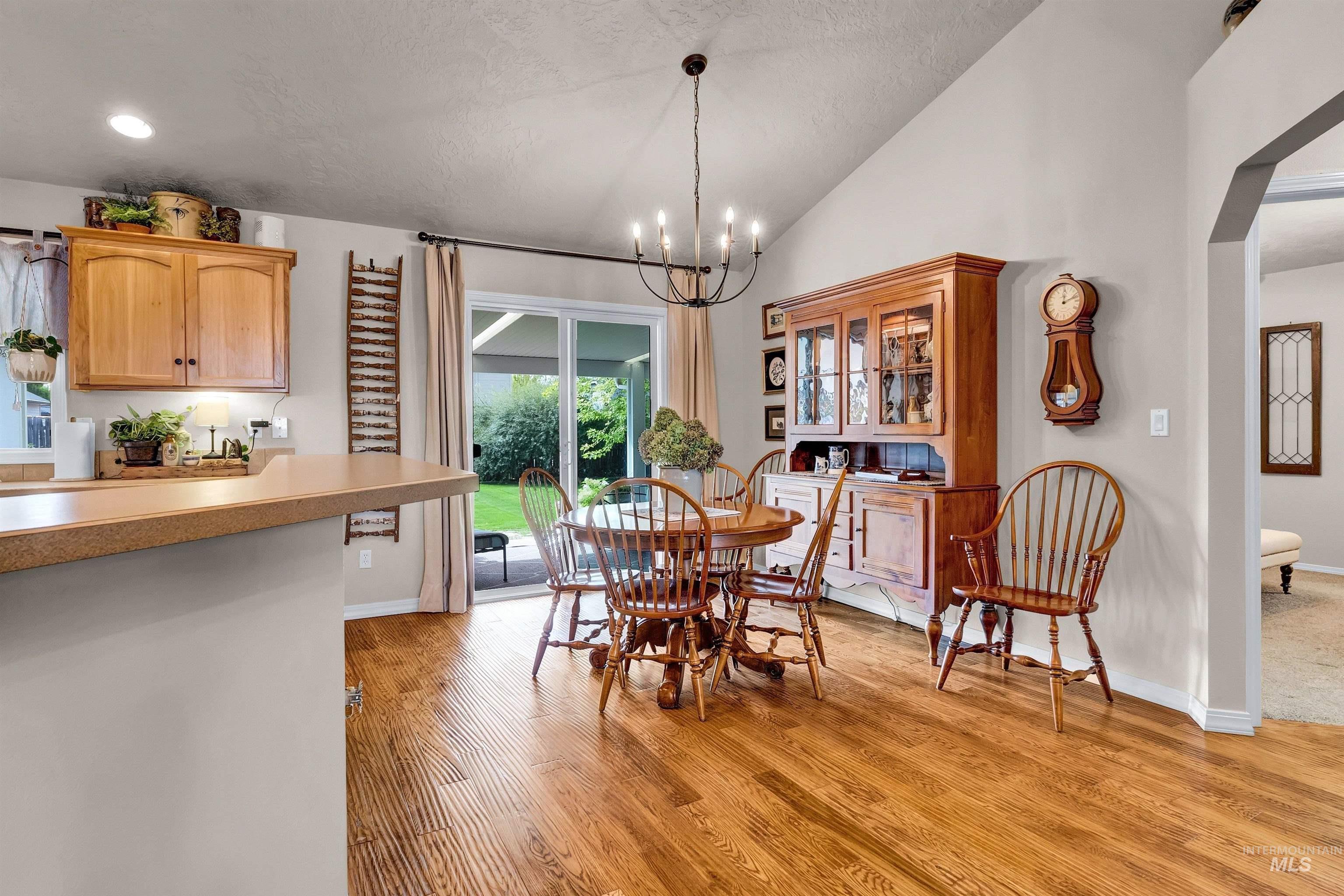 11769 W Pyramid Peak Street, Boise, Idaho 83709-6258, 3 Bedrooms, 2 Bathrooms, Residential For Sale, Price $525,000,MLS 98969526