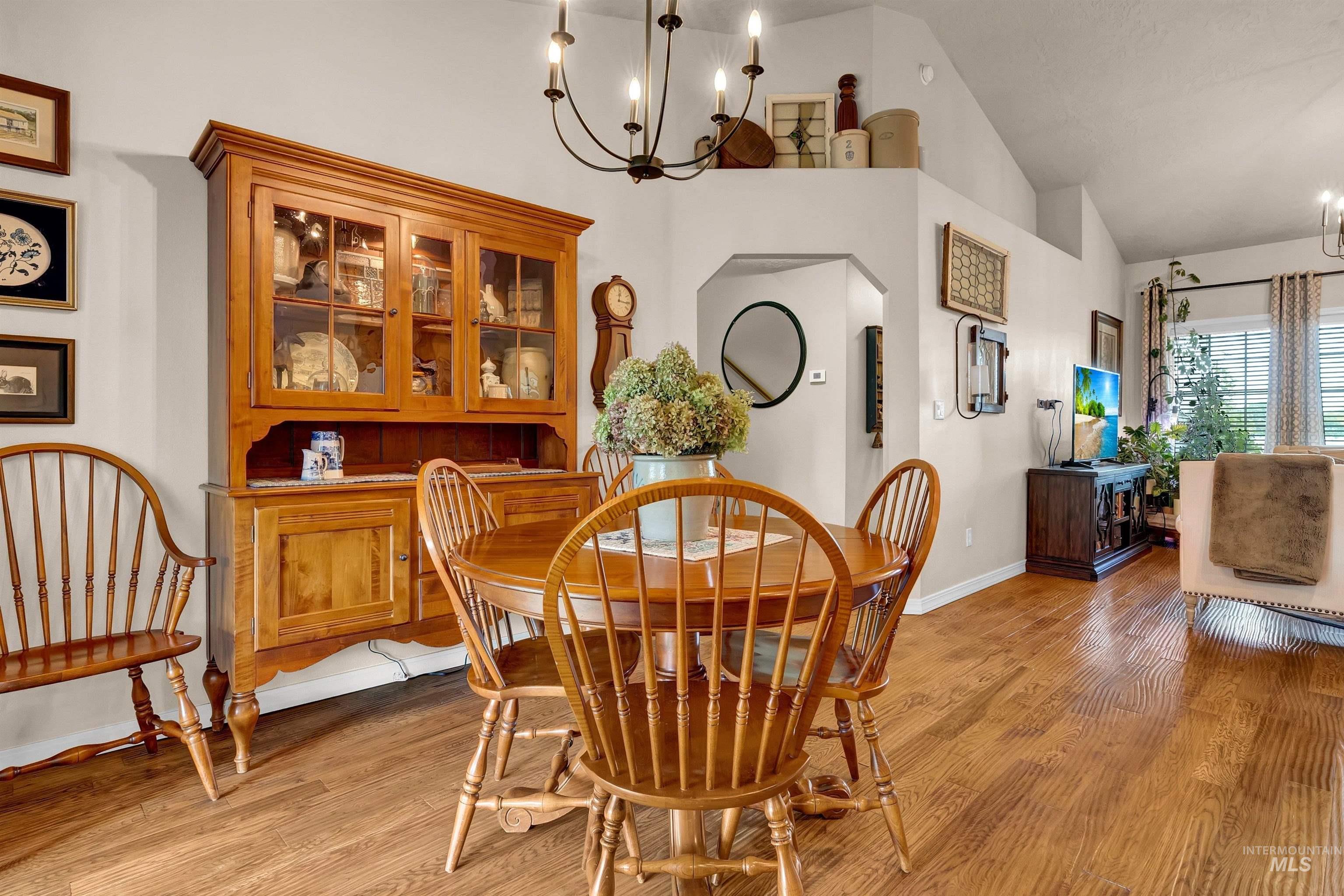 11769 W Pyramid Peak Street, Boise, Idaho 83709-6258, 3 Bedrooms, 2 Bathrooms, Residential For Sale, Price $525,000,MLS 98969526