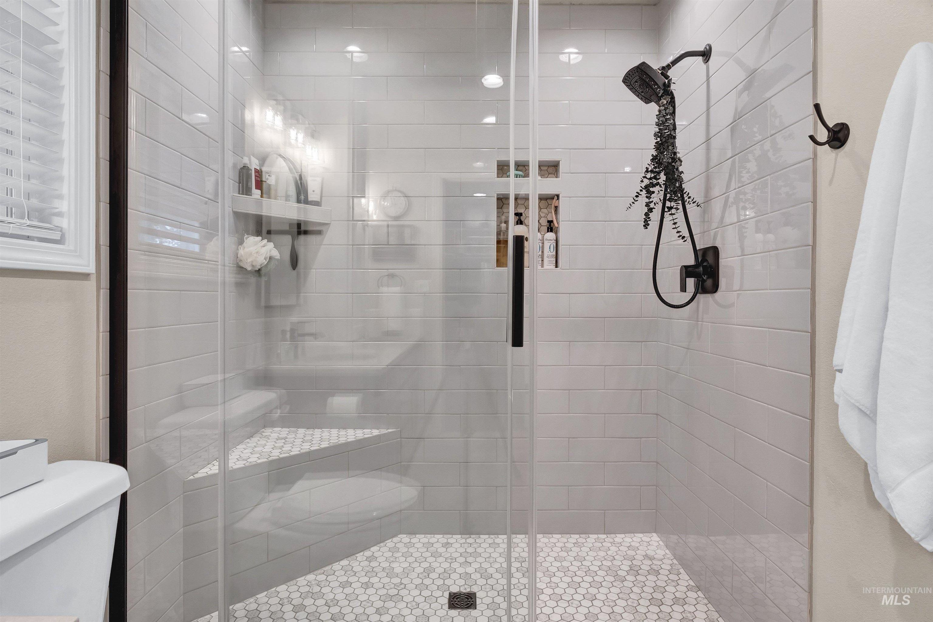 11769 W Pyramid Peak Street, Boise, Idaho 83709-6258, 3 Bedrooms, 2 Bathrooms, Residential For Sale, Price $525,000,MLS 98969526