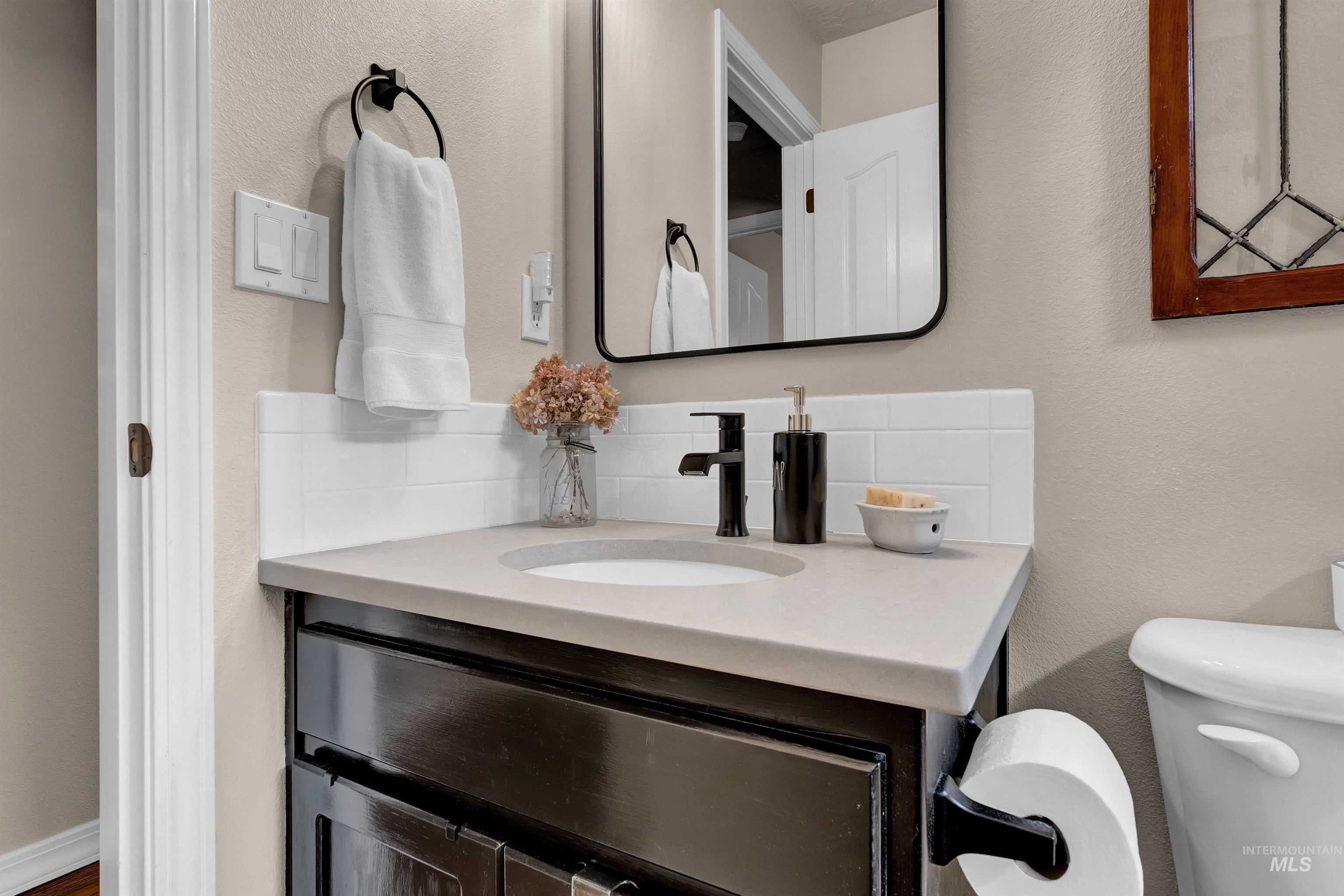 11769 W Pyramid Peak Street, Boise, Idaho 83709-6258, 3 Bedrooms, 2 Bathrooms, Residential For Sale, Price $525,000,MLS 98969526