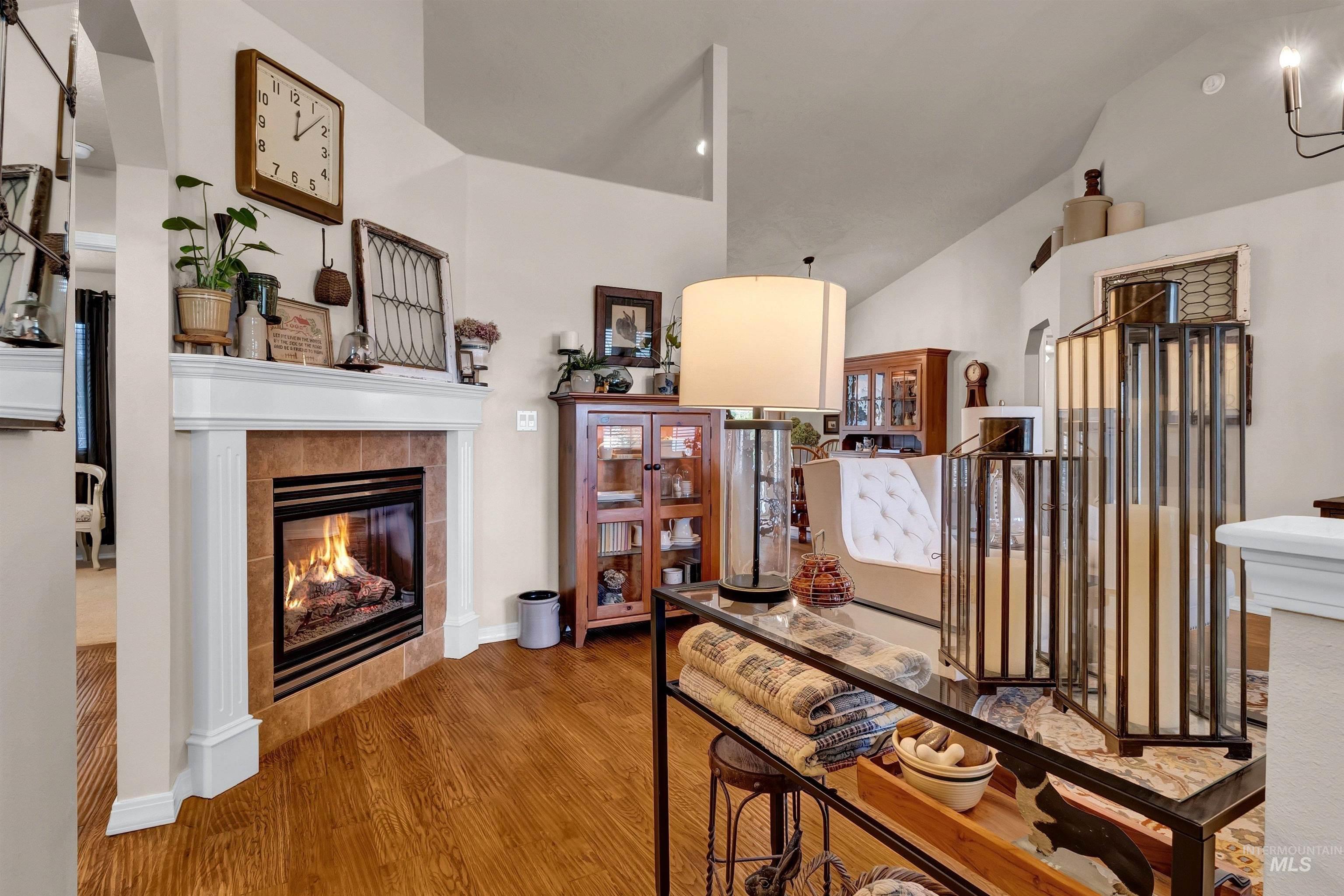 11769 W Pyramid Peak Street, Boise, Idaho 83709-6258, 3 Bedrooms, 2 Bathrooms, Residential For Sale, Price $525,000,MLS 98969526