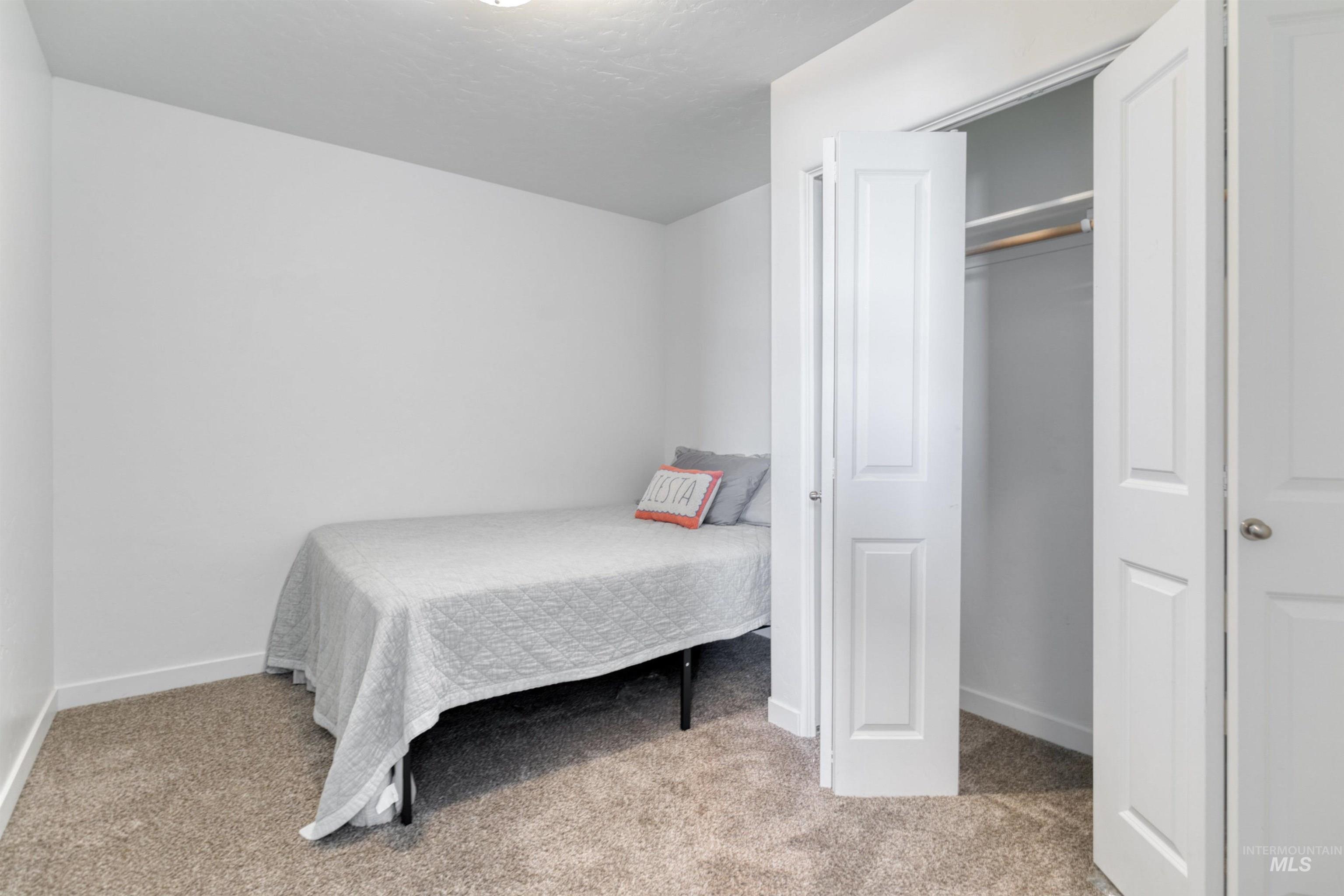 5709 E Bollo Street, Nampa, Idaho 83687-7616, 3 Bedrooms, 2.5 Bathrooms, Residential For Sale, Price $325,000,MLS 98969528