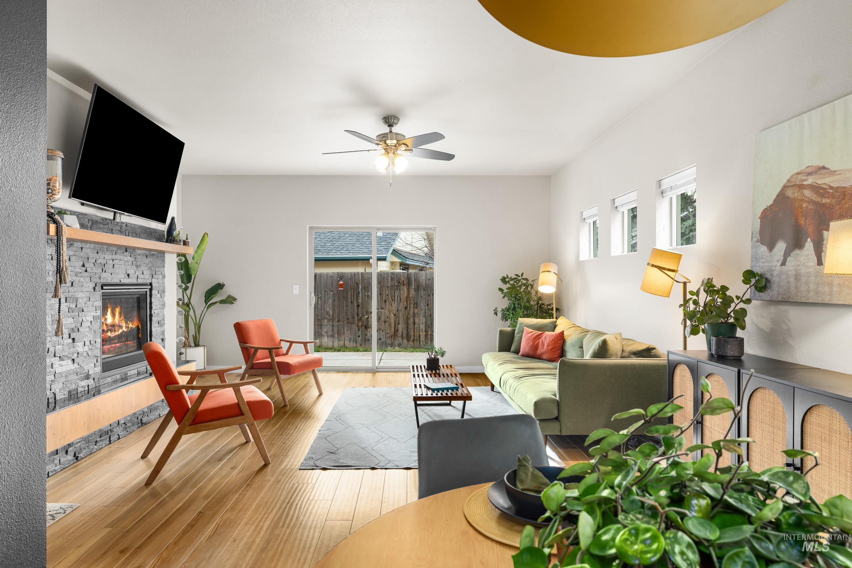 2130 S Myers Pl, Boise, Idaho 83706, 3 Bedrooms, 2.5 Bathrooms, Residential For Sale, Price $595,000,MLS 98969529