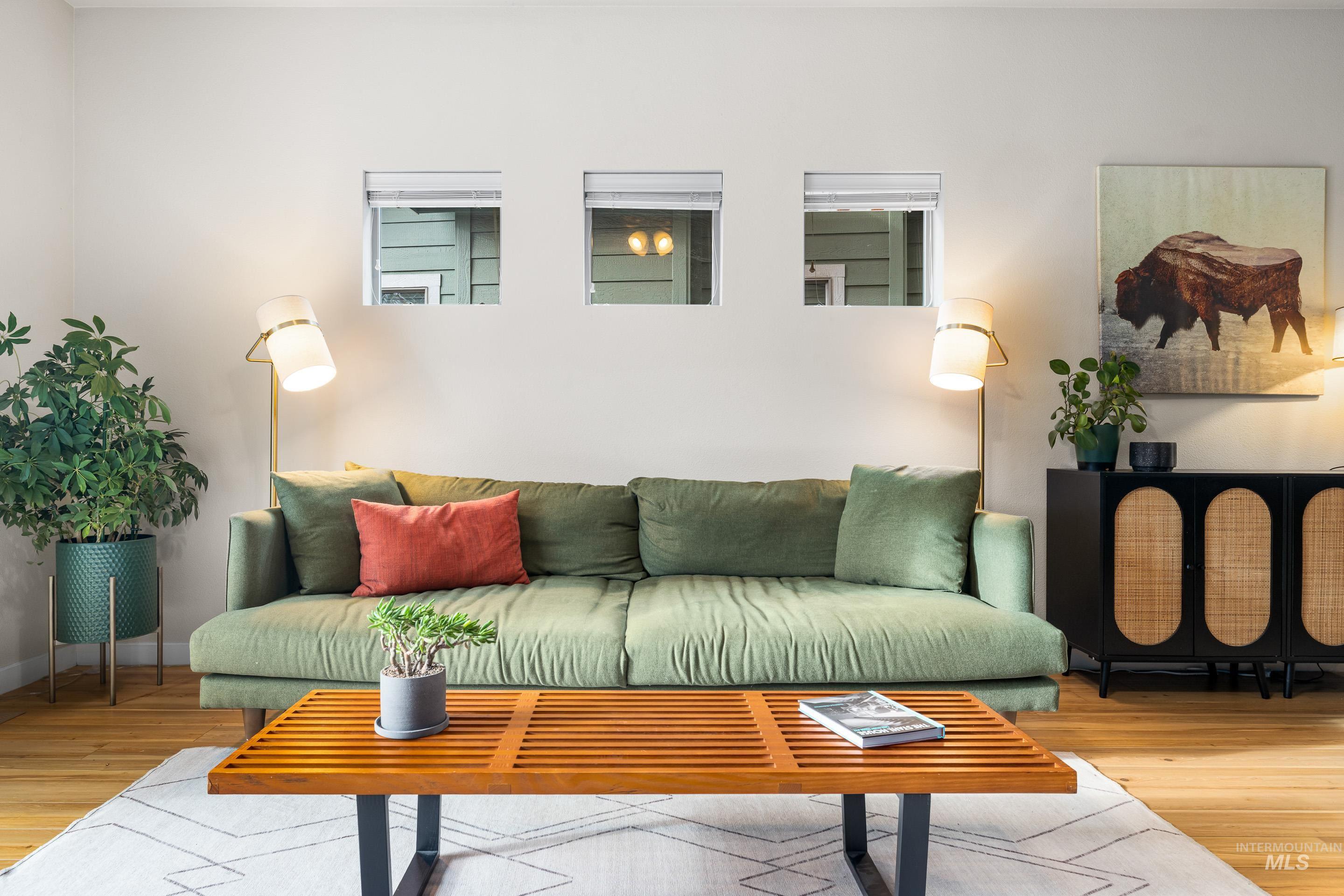 2130 S Myers Pl, Boise, Idaho 83706, 3 Bedrooms, 2.5 Bathrooms, Residential For Sale, Price $595,000,MLS 98969529