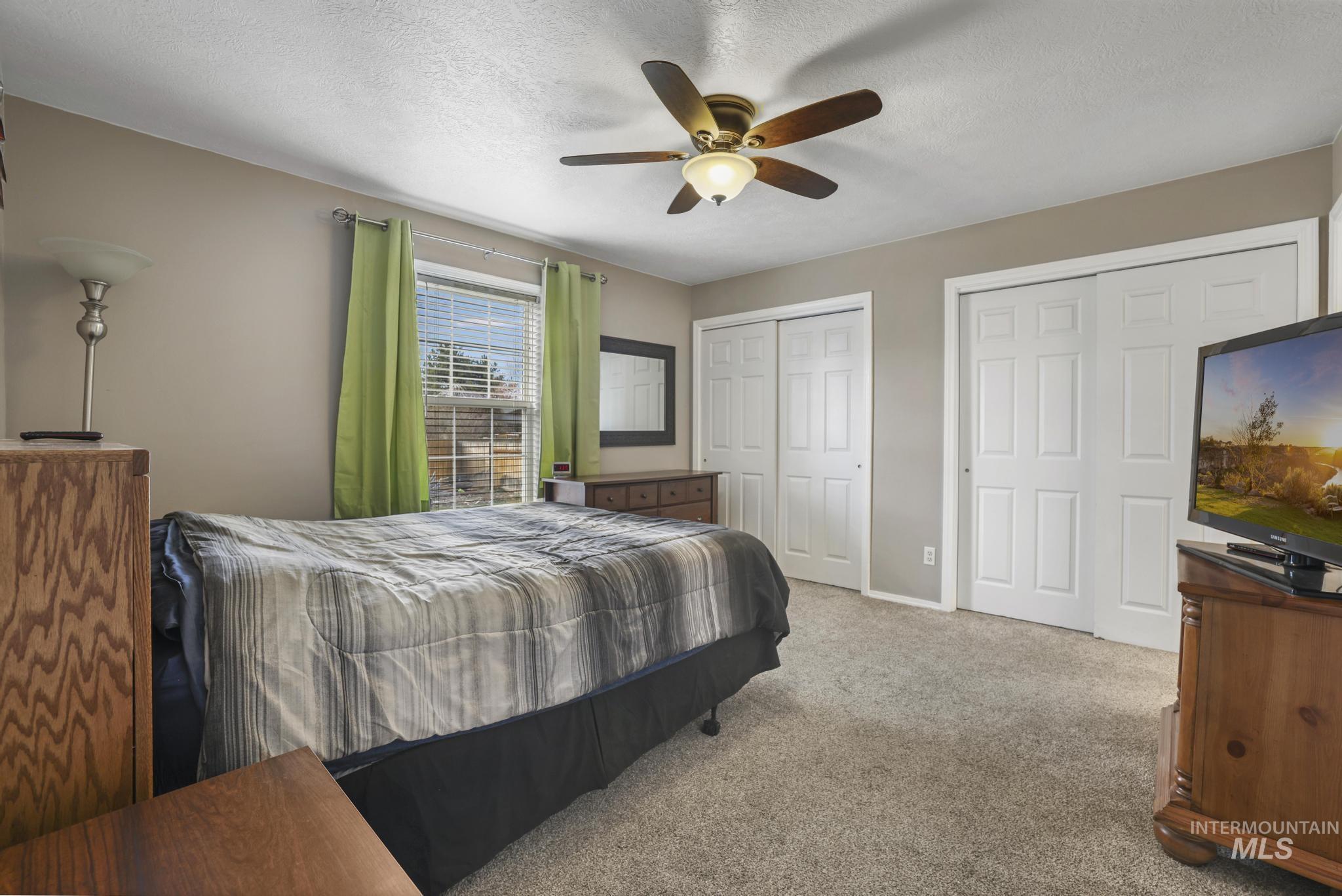 321 Cedarpark Cir, Twin Falls, Idaho 83301, 4 Bedrooms, 3 Bathrooms, Residential For Sale, Price $429,000,MLS 98969542