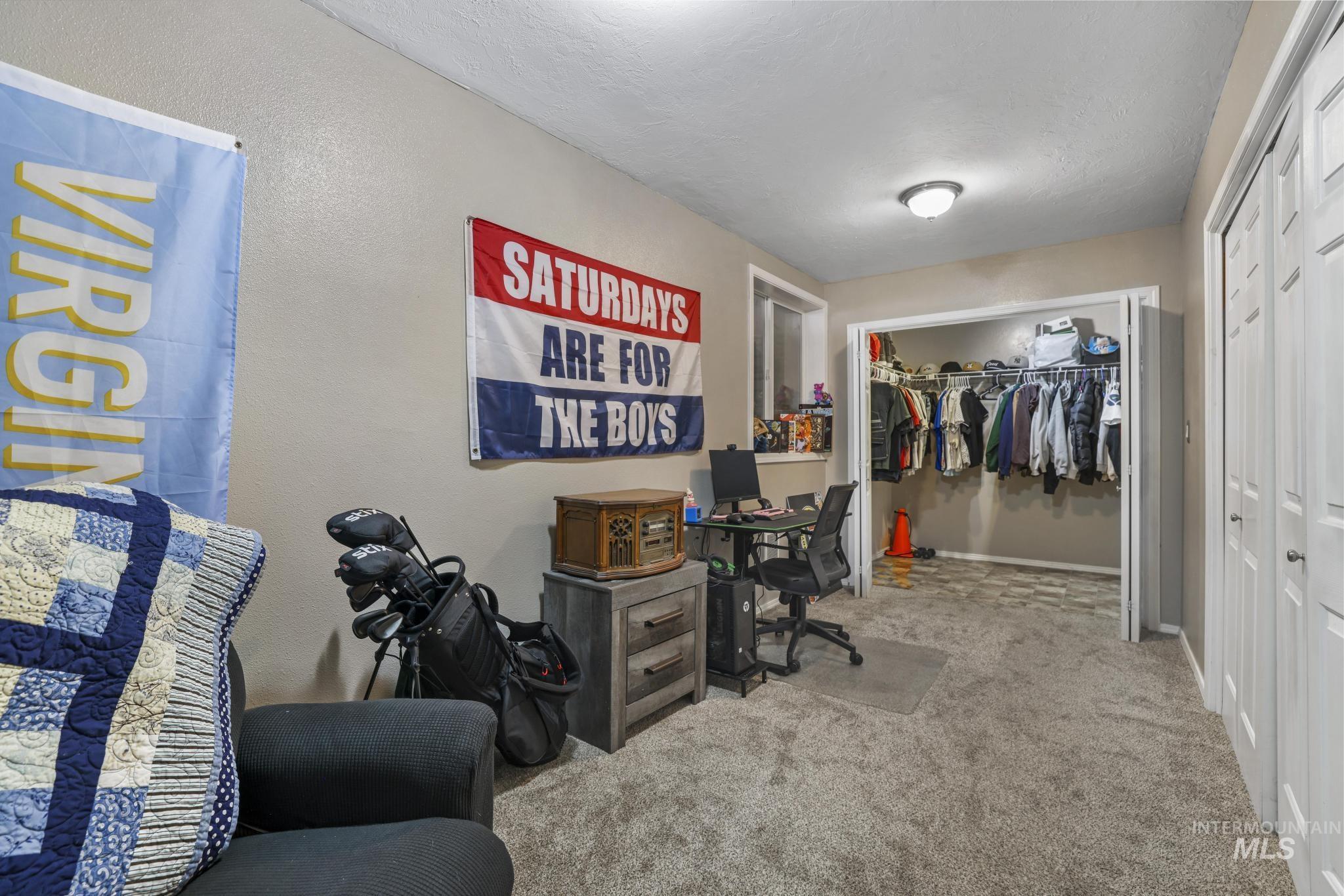 321 Cedarpark Cir, Twin Falls, Idaho 83301, 4 Bedrooms, 3 Bathrooms, Residential For Sale, Price $429,000,MLS 98969542