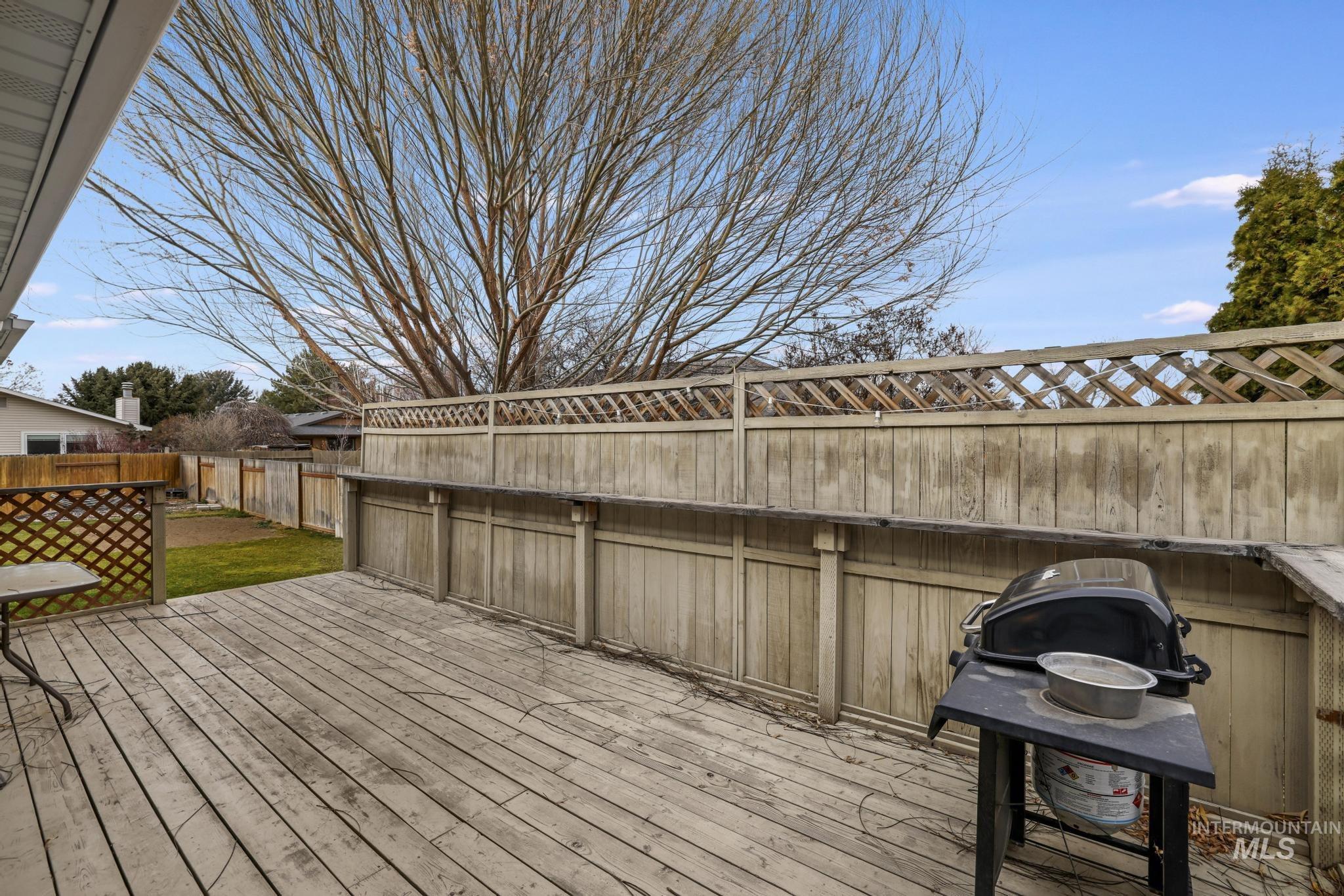 321 Cedarpark Cir, Twin Falls, Idaho 83301, 4 Bedrooms, 3 Bathrooms, Residential For Sale, Price $429,000,MLS 98969542