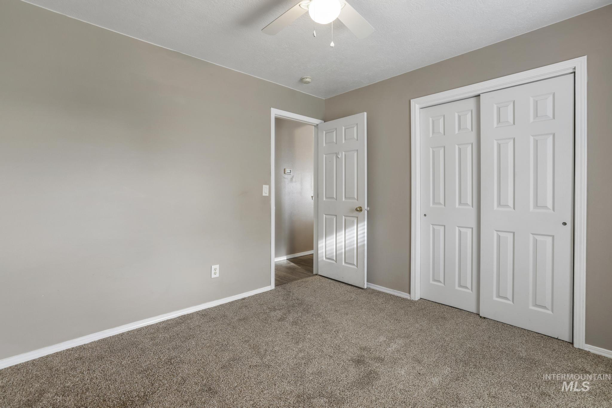 321 Cedarpark Cir, Twin Falls, Idaho 83301, 4 Bedrooms, 3 Bathrooms, Residential For Sale, Price $429,000,MLS 98969542