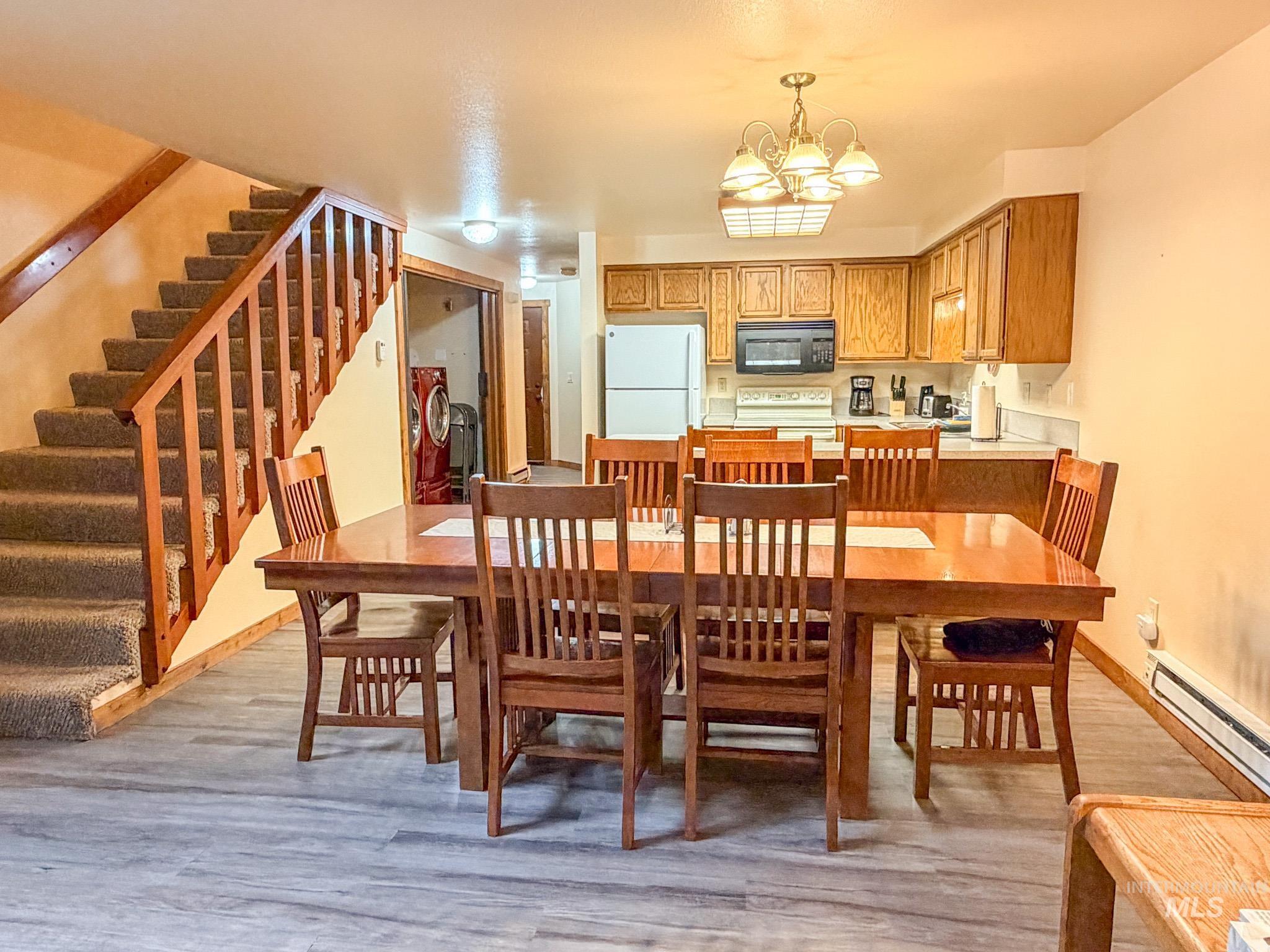 1607 Davis Ave., McCall, Idaho 83638, 2 Bedrooms, 2 Bathrooms, Residential For Sale, Price $625,000,MLS 98969552