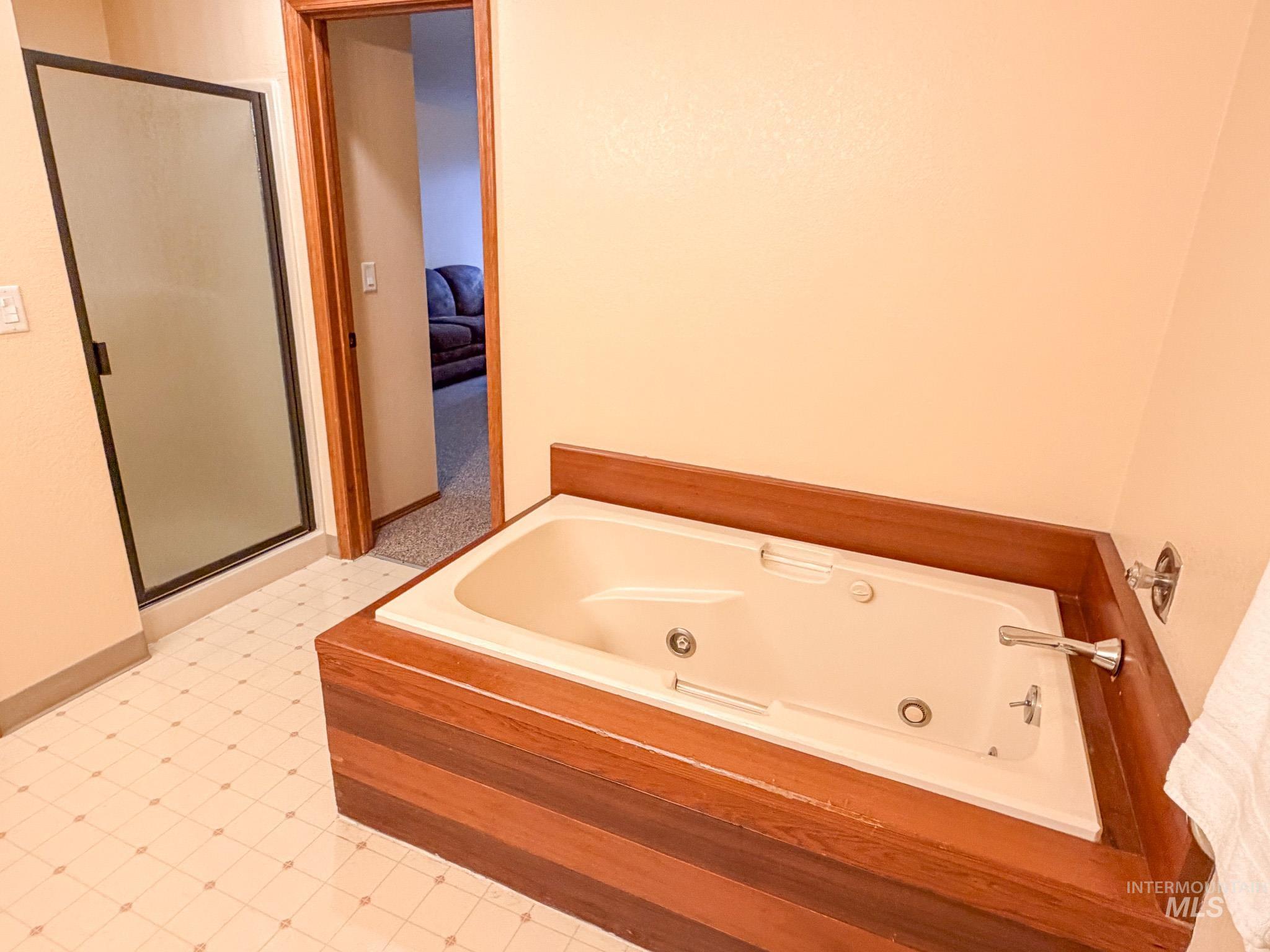 1607 Davis Ave., McCall, Idaho 83638, 2 Bedrooms, 2 Bathrooms, Residential For Sale, Price $625,000,MLS 98969552