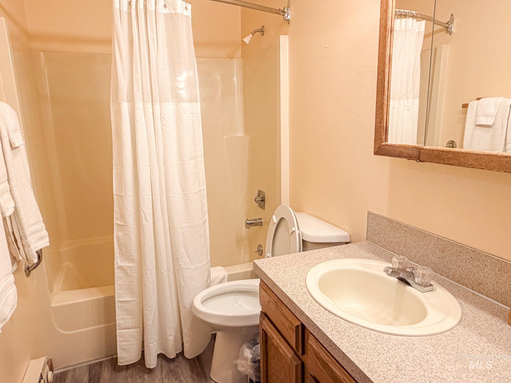 1607 Davis Ave., McCall, Idaho 83638, 2 Bedrooms, 2 Bathrooms, Residential For Sale, Price $625,000,MLS 98969552