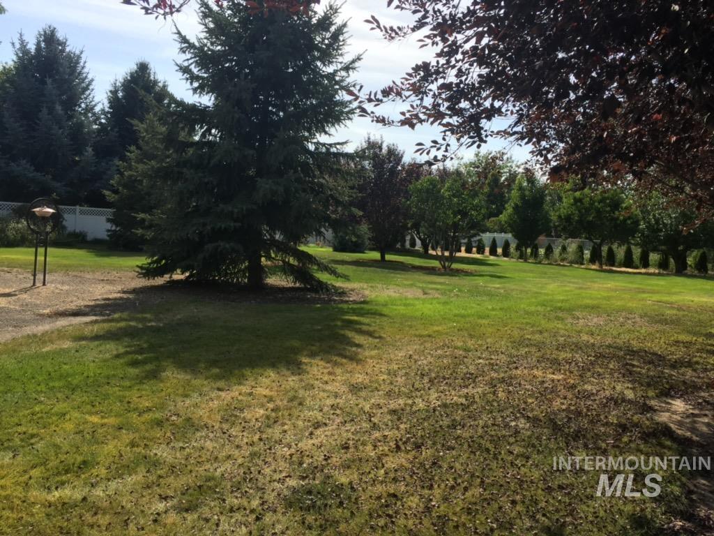 2450 Julie Lane, Twin Falls, Idaho 83301, 4 Bedrooms, 3 Bathrooms, Residential For Sale, Price $675,000, 98969562